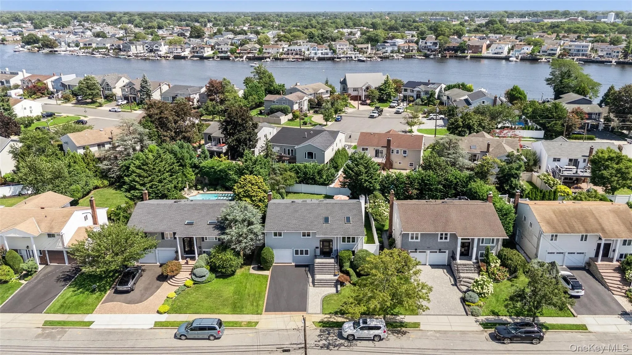 2917 Len Drive, Hempstead, NY, 4 Bedrooms Bedrooms, 9 Rooms Rooms,3 BathroomsBathrooms,Residential,For Rent,Len,0,1040471 2917 Len Drive, Hempstead, NY, 4 Bedrooms Bedrooms, 9 Rooms Rooms,3 BathroomsBathrooms,Residential,For Rent,Len,0,1040471