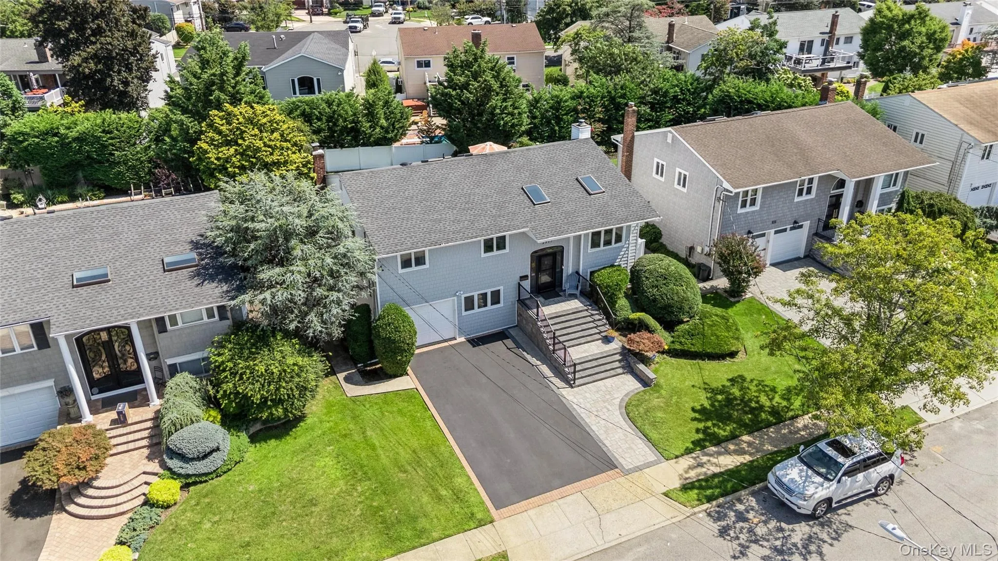 2917 Len Drive, Hempstead, NY, 4 Bedrooms Bedrooms, 9 Rooms Rooms,3 BathroomsBathrooms,Residential,For Rent,Len,0,1040471 2917 Len Drive, Hempstead, NY, 4 Bedrooms Bedrooms, 9 Rooms Rooms,3 BathroomsBathrooms,Residential,For Rent,Len,0,1040471