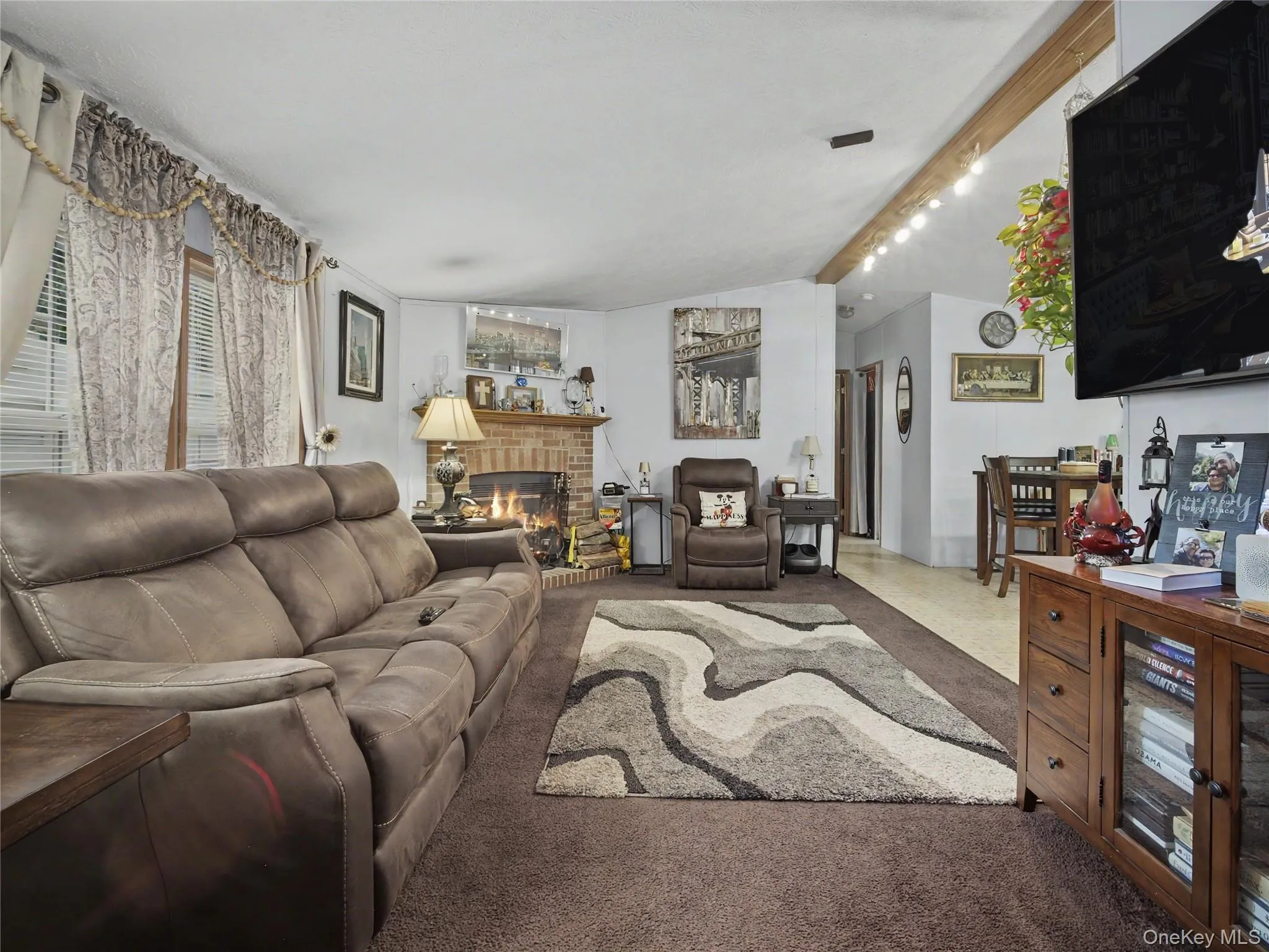 6 Hopf, Clarkstown, NY, 4 Bedrooms Bedrooms, 7 Rooms Rooms,2 BathroomsBathrooms,Residential,For Rent,Hopf,0,1040472 6 Hopf, Clarkstown, NY, 4 Bedrooms Bedrooms, 7 Rooms Rooms,2 BathroomsBathrooms,Residential,For Rent,Hopf,0,1040472