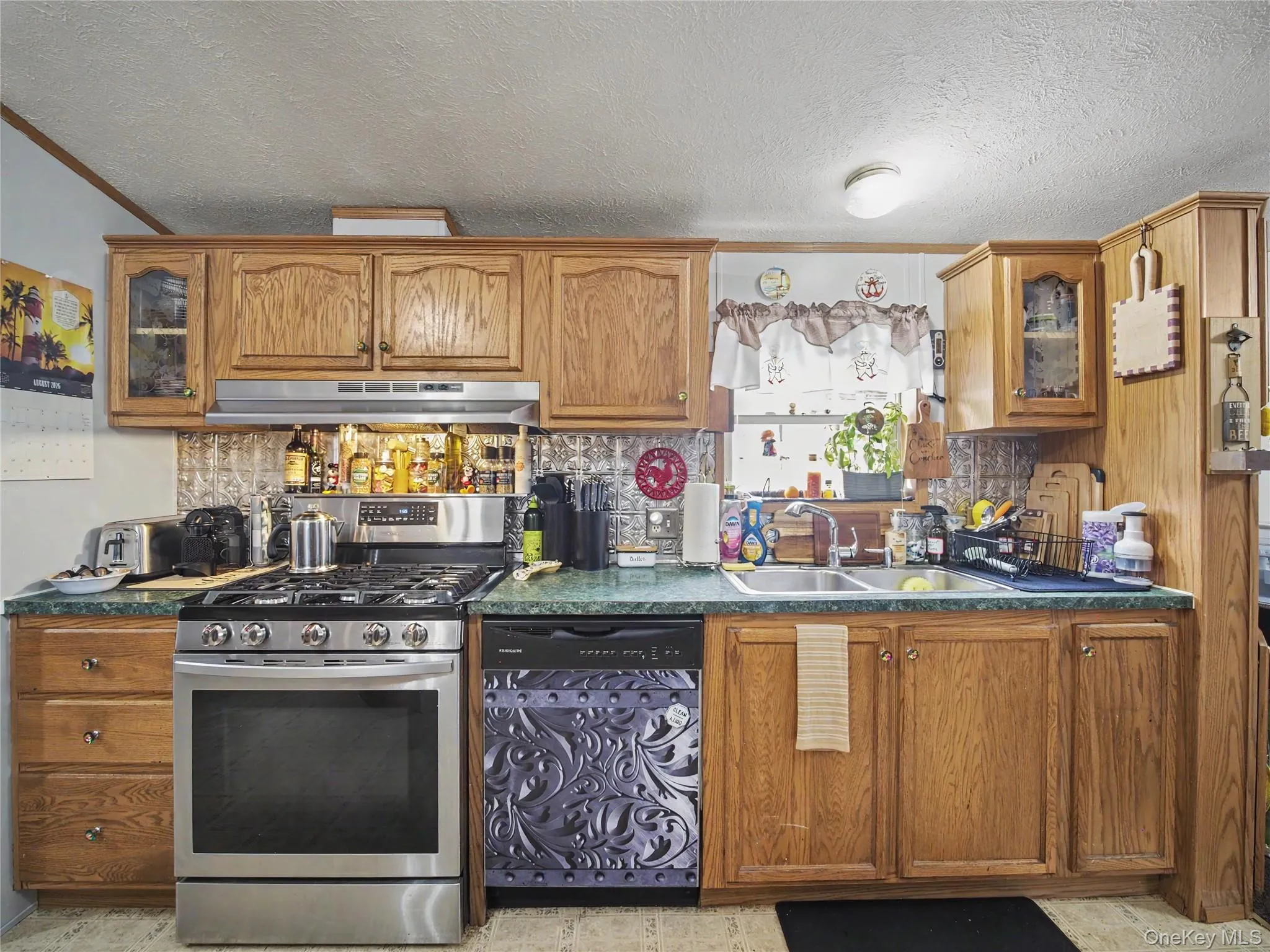 6 Hopf, Clarkstown, NY, 4 Bedrooms Bedrooms, 7 Rooms Rooms,2 BathroomsBathrooms,Residential,For Rent,Hopf,0,1040472 6 Hopf, Clarkstown, NY, 4 Bedrooms Bedrooms, 7 Rooms Rooms,2 BathroomsBathrooms,Residential,For Rent,Hopf,0,1040472