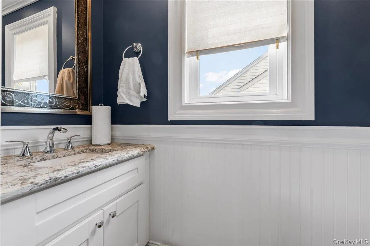 23 Cambridge Avenue, Oyster Bay, NY, 4 Bedrooms Bedrooms, 7 Rooms Rooms,2 BathroomsBathrooms,Residential,For Rent,Cambridge,0,1040473 23 Cambridge Avenue, Oyster Bay, NY, 4 Bedrooms Bedrooms, 7 Rooms Rooms,2 BathroomsBathrooms,Residential,For Rent,Cambridge,0,1040473