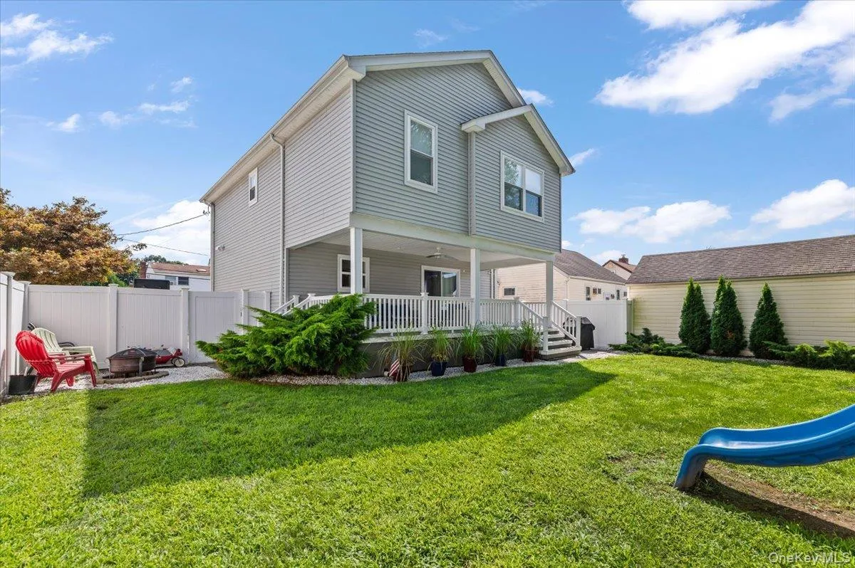 23 Cambridge Avenue, Oyster Bay, NY, 4 Bedrooms Bedrooms, 7 Rooms Rooms,2 BathroomsBathrooms,Residential,For Rent,Cambridge,0,1040473 23 Cambridge Avenue, Oyster Bay, NY, 4 Bedrooms Bedrooms, 7 Rooms Rooms,2 BathroomsBathrooms,Residential,For Rent,Cambridge,0,1040473