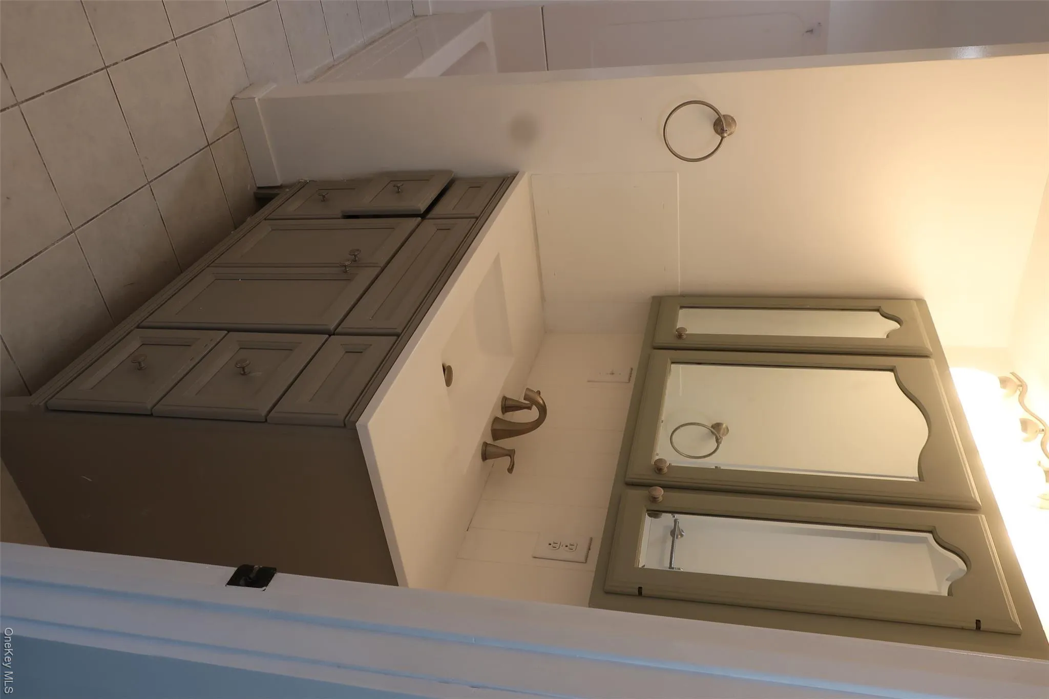 15 Goshen Avenue, Blooming Grove, NY, 3 Bedrooms Bedrooms, 4 Rooms Rooms,1 BathroomBathrooms,Residential Lease,For Rent,Goshen,0,1040474 15 Goshen Avenue, Blooming Grove, NY, 3 Bedrooms Bedrooms, 4 Rooms Rooms,1 BathroomBathrooms,Residential Lease,For Rent,Goshen,0,1040474
