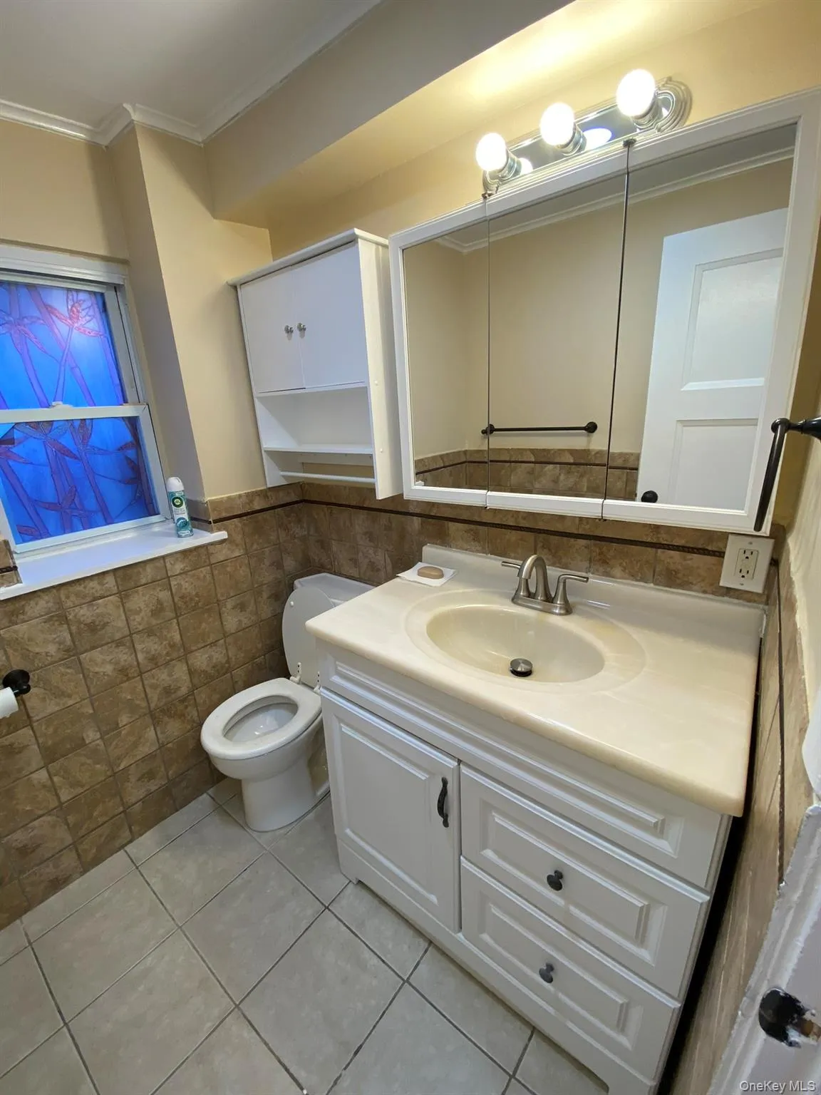 16 Frank Avenue, Oyster Bay, NY, 2 Rooms Rooms,1 BathroomBathrooms,Residential Lease,For Rent,Frank,0,1040475 16 Frank Avenue, Oyster Bay, NY, 2 Rooms Rooms,1 BathroomBathrooms,Residential Lease,For Rent,Frank,0,1040475