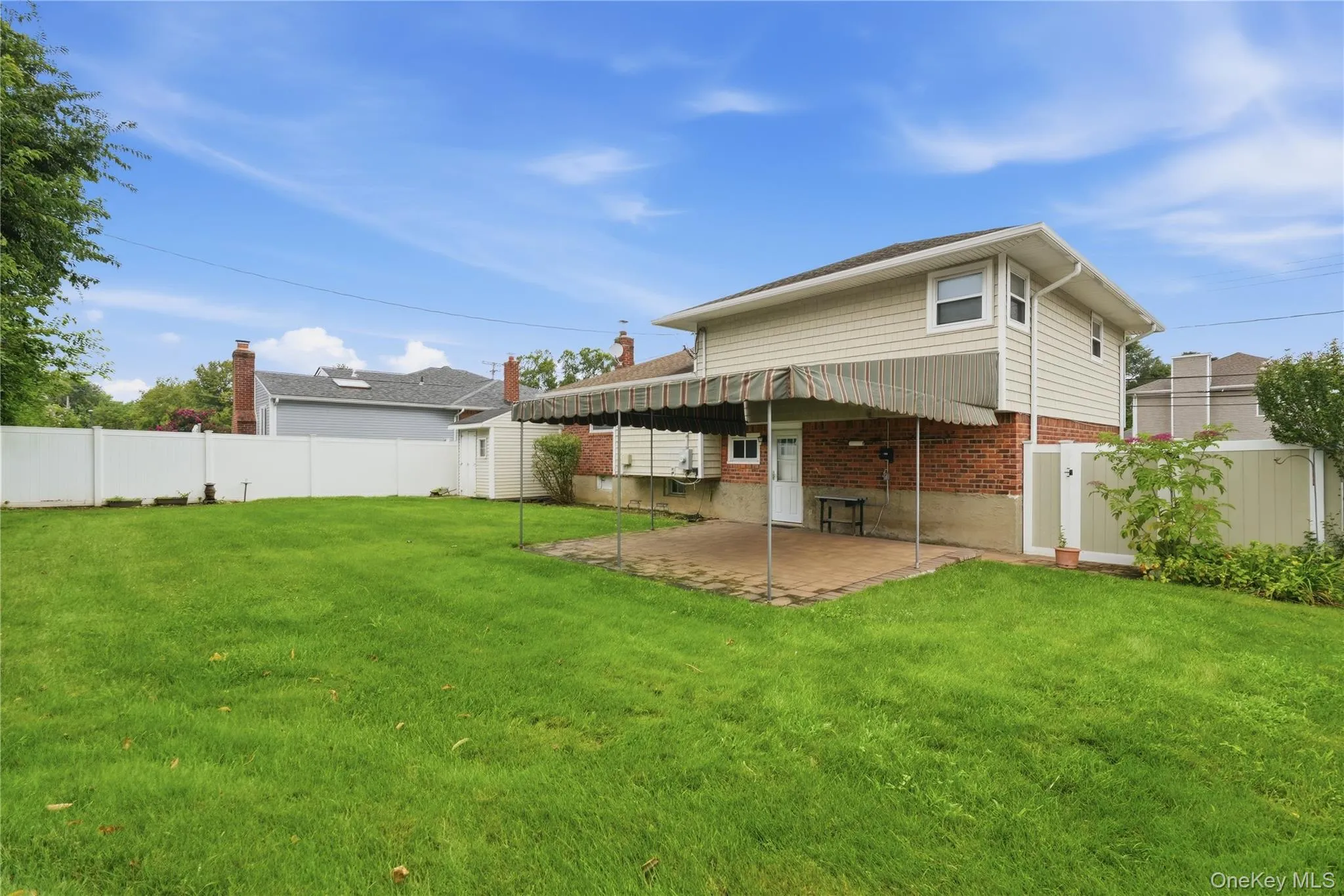 14 Oak Drive, Oyster Bay, NY, 3 Bedrooms Bedrooms, 6 Rooms Rooms,1 BathroomBathrooms,Residential Lease,For Rent,Oak,0,1040477 14 Oak Drive, Oyster Bay, NY, 3 Bedrooms Bedrooms, 6 Rooms Rooms,1 BathroomBathrooms,Residential Lease,For Rent,Oak,0,1040477