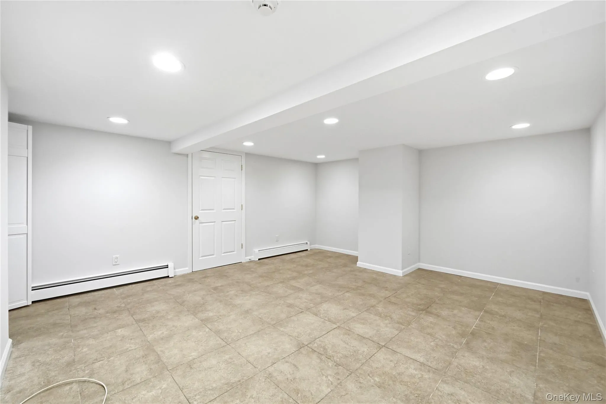 14 Oak Drive, Oyster Bay, NY, 3 Bedrooms Bedrooms, 6 Rooms Rooms,1 BathroomBathrooms,Residential Lease,For Rent,Oak,0,1040477 14 Oak Drive, Oyster Bay, NY, 3 Bedrooms Bedrooms, 6 Rooms Rooms,1 BathroomBathrooms,Residential Lease,For Rent,Oak,0,1040477