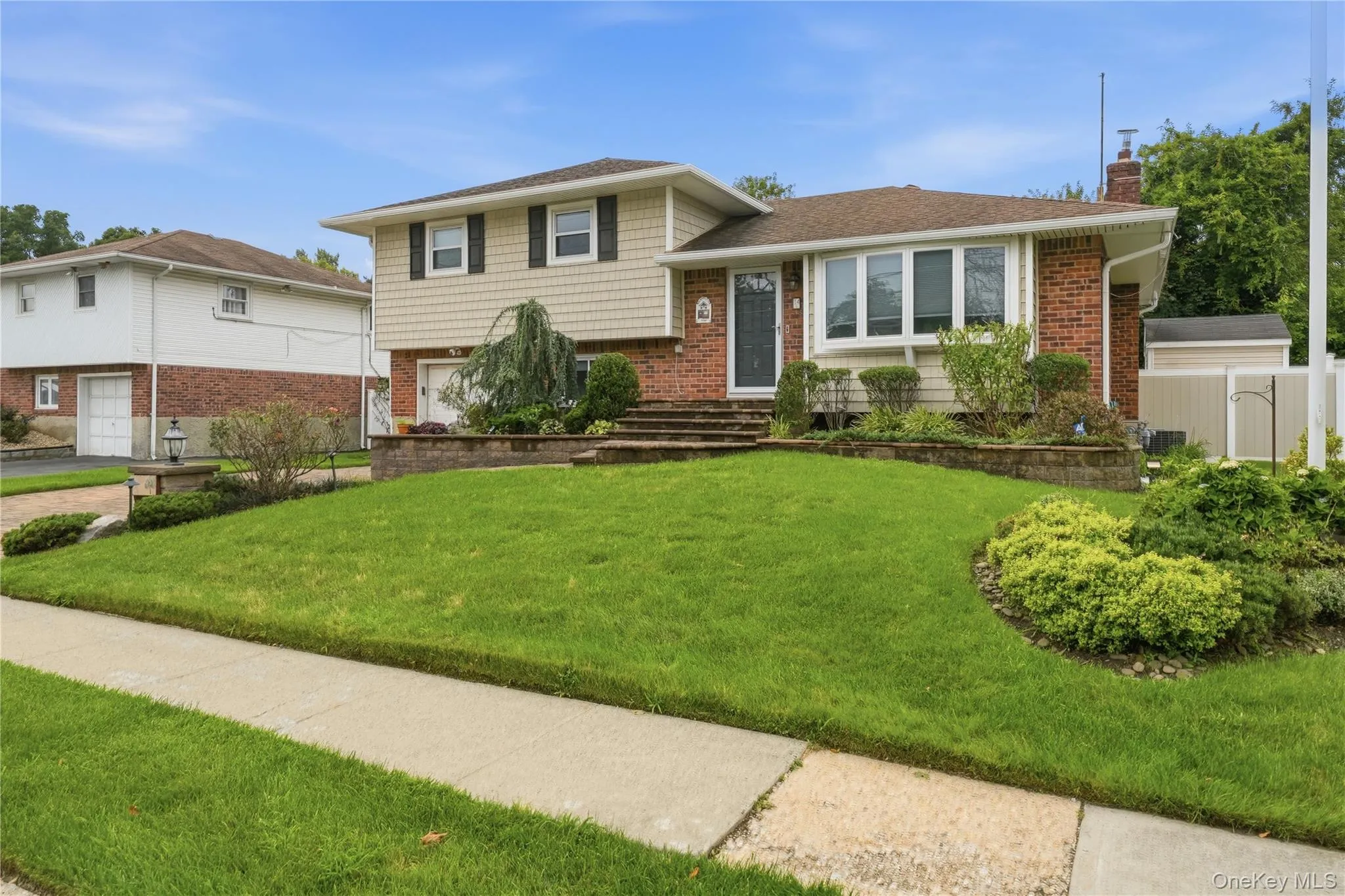 14 Oak Drive, Oyster Bay, NY, 3 Bedrooms Bedrooms, 6 Rooms Rooms,1 BathroomBathrooms,Residential Lease,For Rent,Oak,0,1040477 14 Oak Drive, Oyster Bay, NY, 3 Bedrooms Bedrooms, 6 Rooms Rooms,1 BathroomBathrooms,Residential Lease,For Rent,Oak,0,1040477