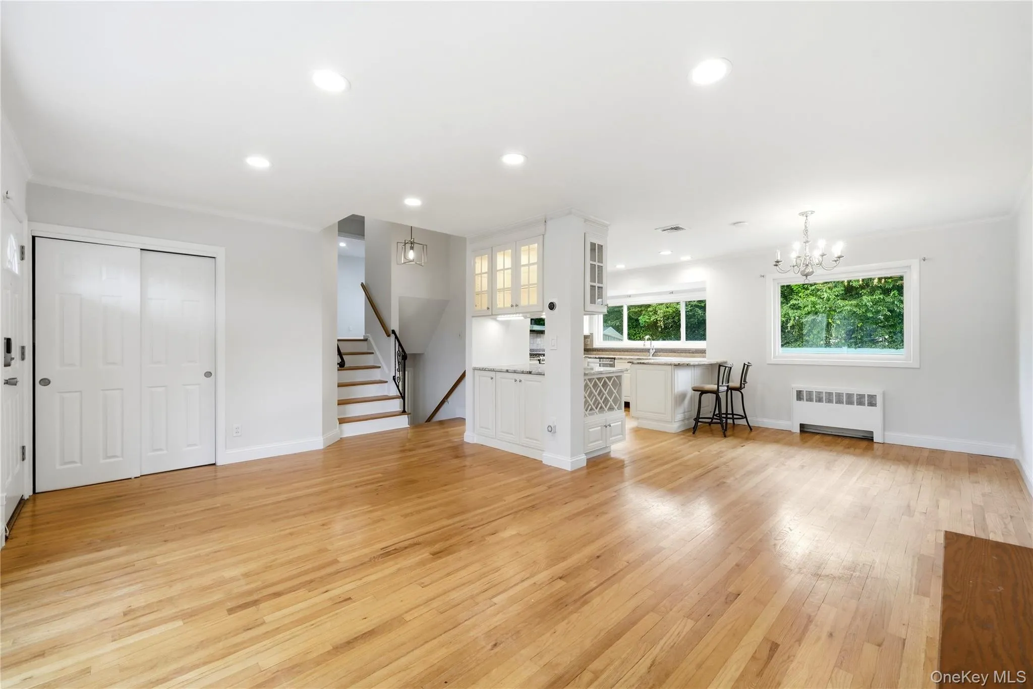 14 Oak Drive, Oyster Bay, NY, 3 Bedrooms Bedrooms, 6 Rooms Rooms,1 BathroomBathrooms,Residential Lease,For Rent,Oak,0,1040477 14 Oak Drive, Oyster Bay, NY, 3 Bedrooms Bedrooms, 6 Rooms Rooms,1 BathroomBathrooms,Residential Lease,For Rent,Oak,0,1040477
