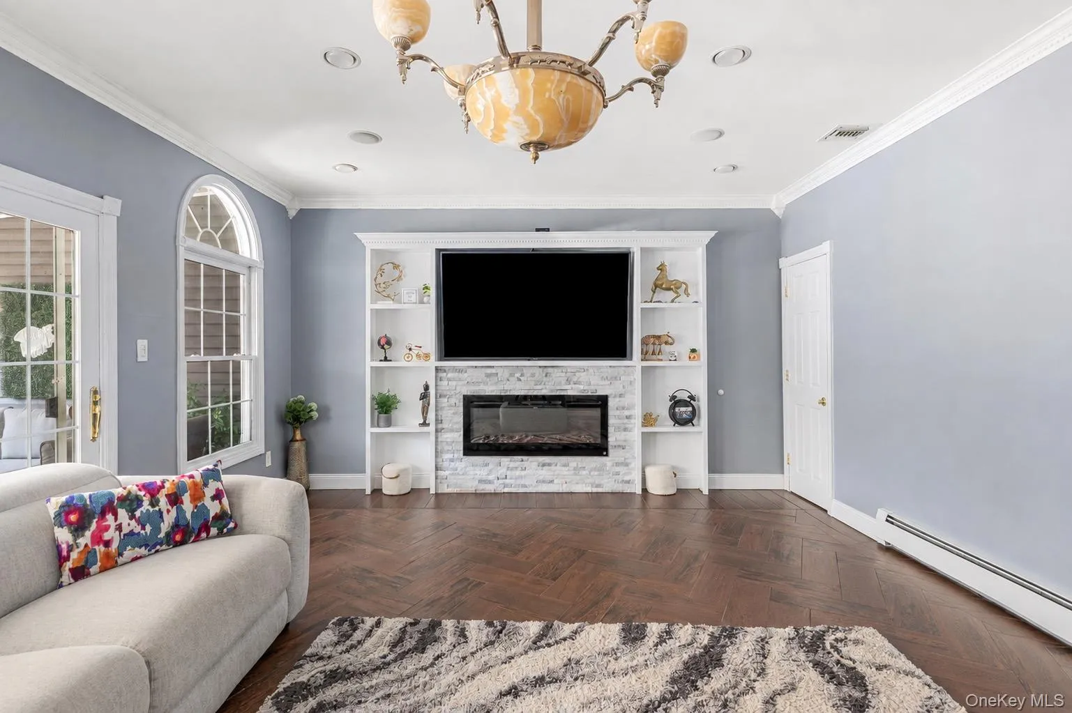 1 Whispering Court, Huntington, NY, 5 Bedrooms Bedrooms, 13 Rooms Rooms,4 BathroomsBathrooms,Residential,For Rent,Whispering,0,1040479 1 Whispering Court, Huntington, NY, 5 Bedrooms Bedrooms, 13 Rooms Rooms,4 BathroomsBathrooms,Residential,For Rent,Whispering,0,1040479