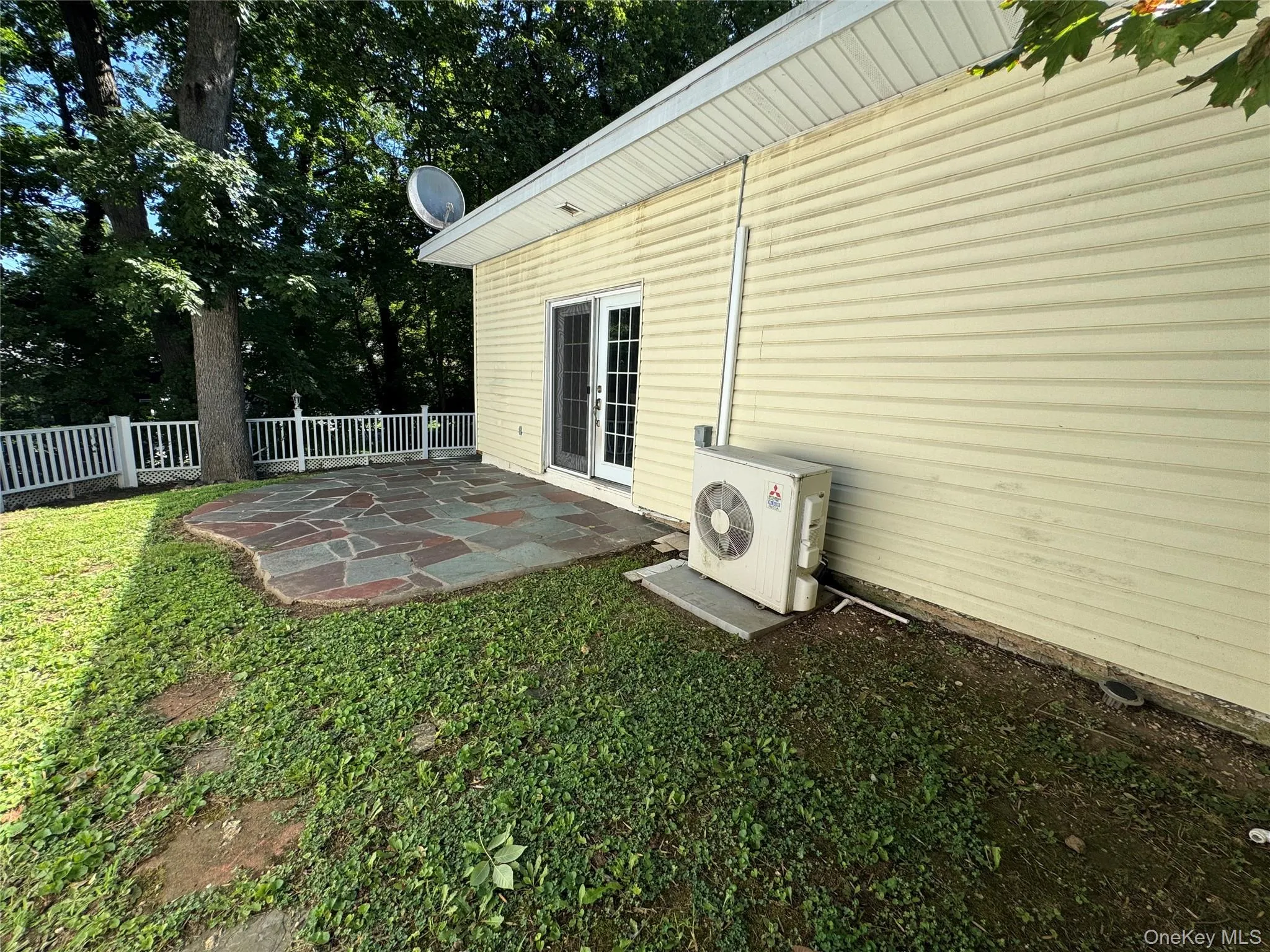 23 Wooleys Lane, North Hempstead, NY, 4 Bedrooms Bedrooms, 10 Rooms Rooms,3 BathroomsBathrooms,Residential Lease,For Rent,Wooleys,0,1040481 23 Wooleys Lane, North Hempstead, NY, 4 Bedrooms Bedrooms, 10 Rooms Rooms,3 BathroomsBathrooms,Residential Lease,For Rent,Wooleys,0,1040481