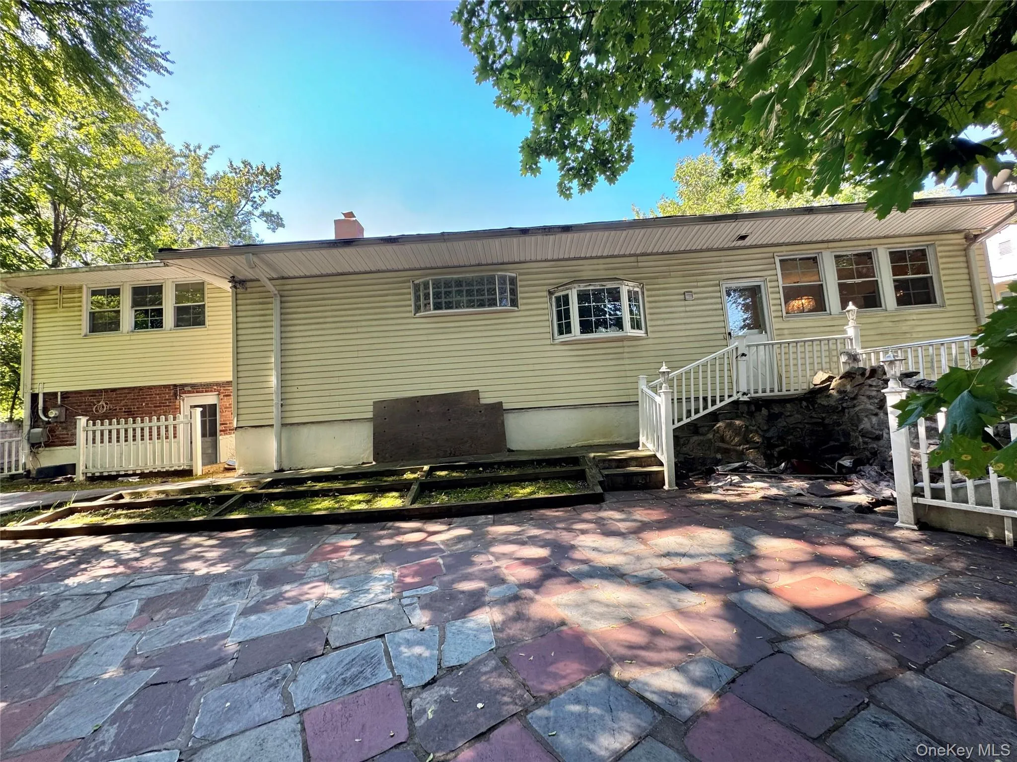 23 Wooleys Lane, North Hempstead, NY, 4 Bedrooms Bedrooms, 10 Rooms Rooms,3 BathroomsBathrooms,Residential Lease,For Rent,Wooleys,0,1040481 23 Wooleys Lane, North Hempstead, NY, 4 Bedrooms Bedrooms, 10 Rooms Rooms,3 BathroomsBathrooms,Residential Lease,For Rent,Wooleys,0,1040481