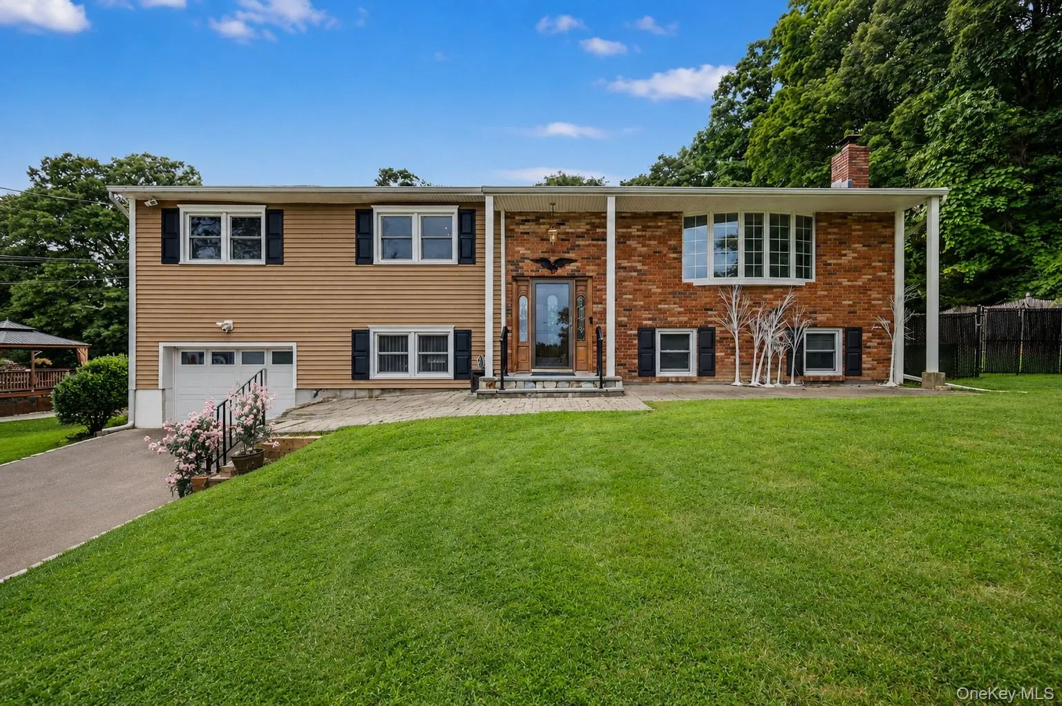 41 Fenwood Road, Carmel, NY, 5 Bedrooms Bedrooms, 11 Rooms Rooms,3 BathroomsBathrooms,Residential,For Rent,Fenwood,0,1040487 41 Fenwood Road, Carmel, NY, 5 Bedrooms Bedrooms, 11 Rooms Rooms,3 BathroomsBathrooms,Residential,For Rent,Fenwood,0,1040487