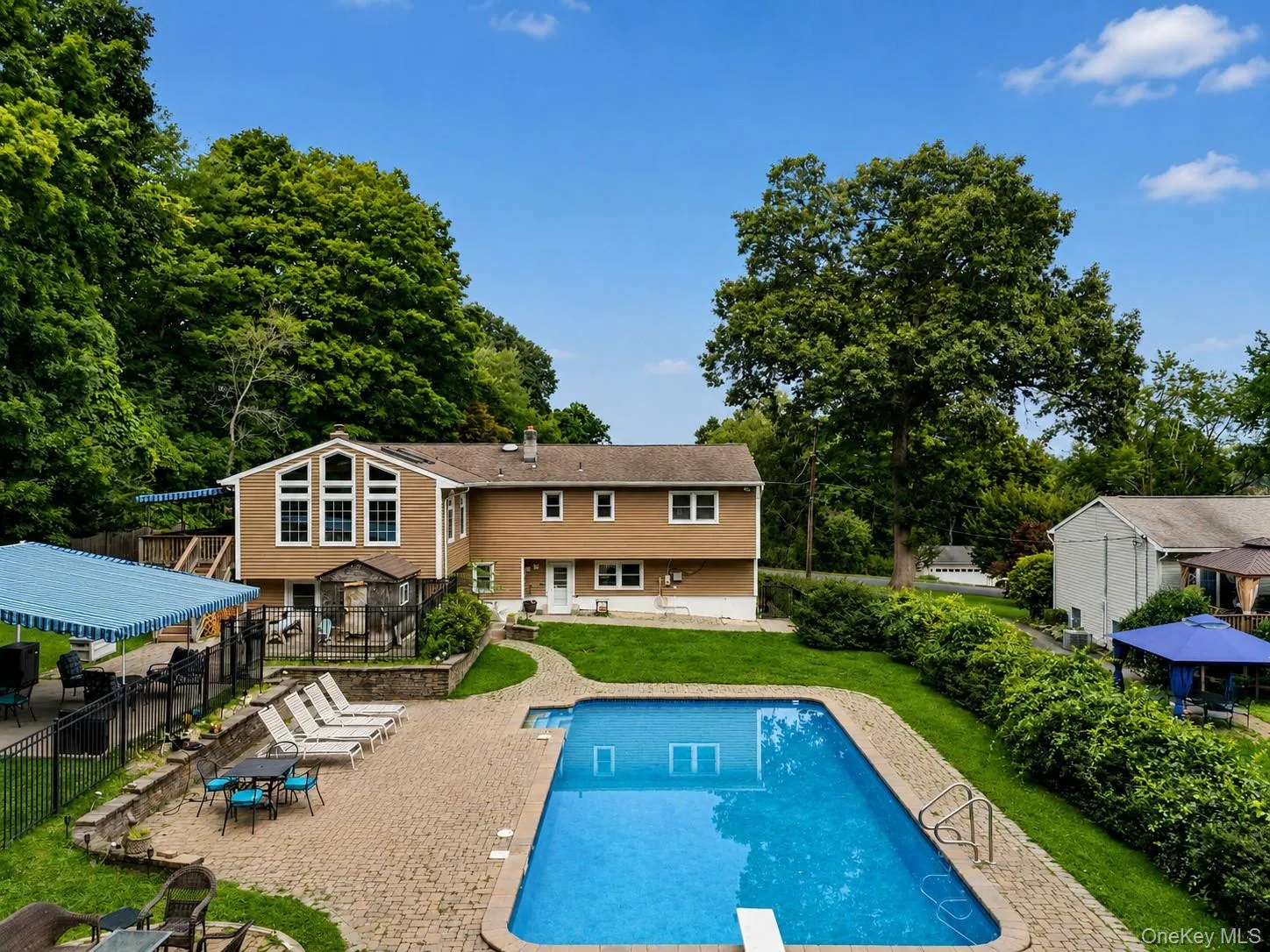 41 Fenwood Road, Carmel, NY, 5 Bedrooms Bedrooms, 11 Rooms Rooms,3 BathroomsBathrooms,Residential,For Rent,Fenwood,0,1040487 41 Fenwood Road, Carmel, NY, 5 Bedrooms Bedrooms, 11 Rooms Rooms,3 BathroomsBathrooms,Residential,For Rent,Fenwood,0,1040487