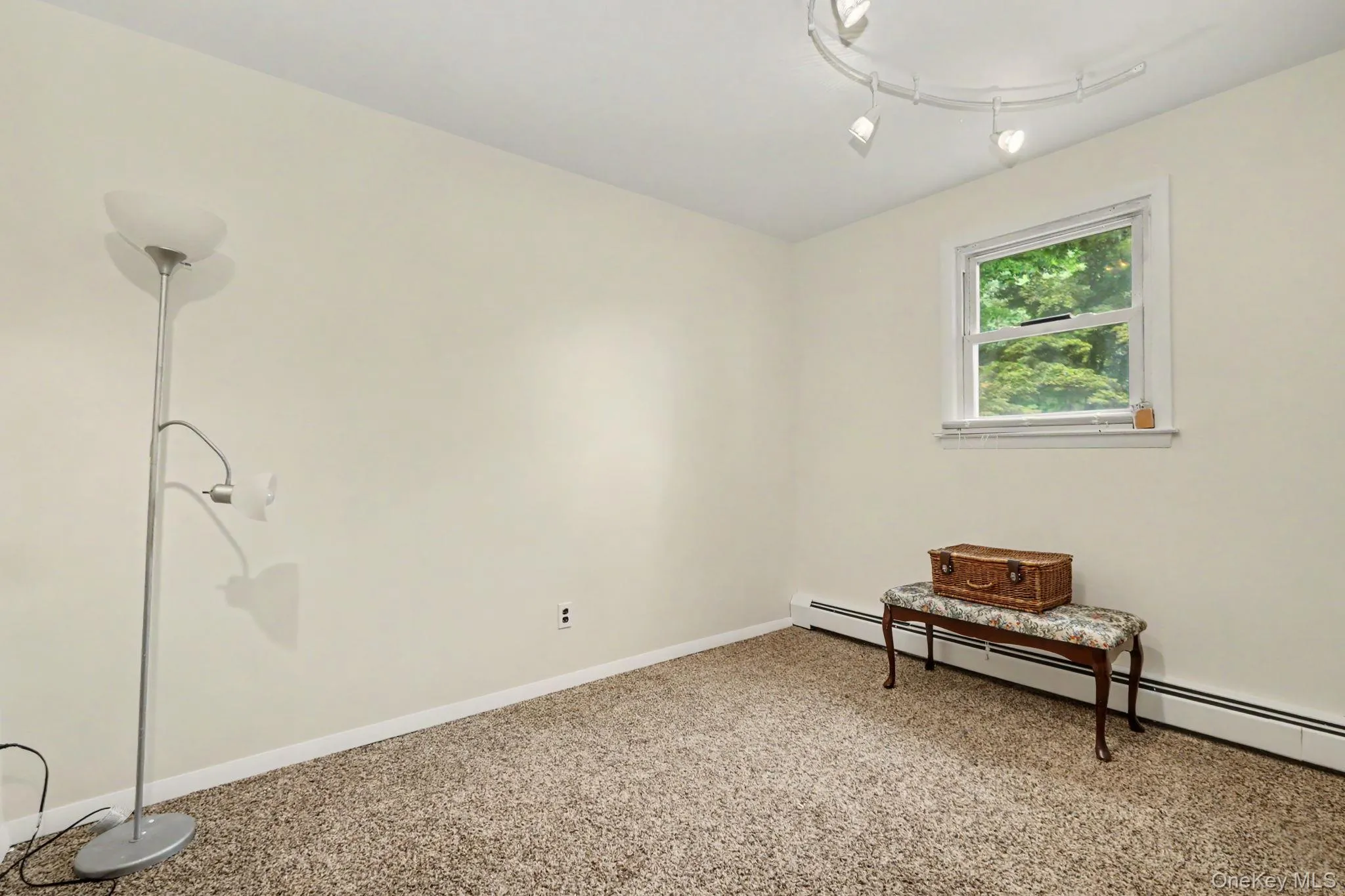 41 Fenwood Road, Carmel, NY, 5 Bedrooms Bedrooms, 11 Rooms Rooms,3 BathroomsBathrooms,Residential,For Rent,Fenwood,0,1040487 41 Fenwood Road, Carmel, NY, 5 Bedrooms Bedrooms, 11 Rooms Rooms,3 BathroomsBathrooms,Residential,For Rent,Fenwood,0,1040487