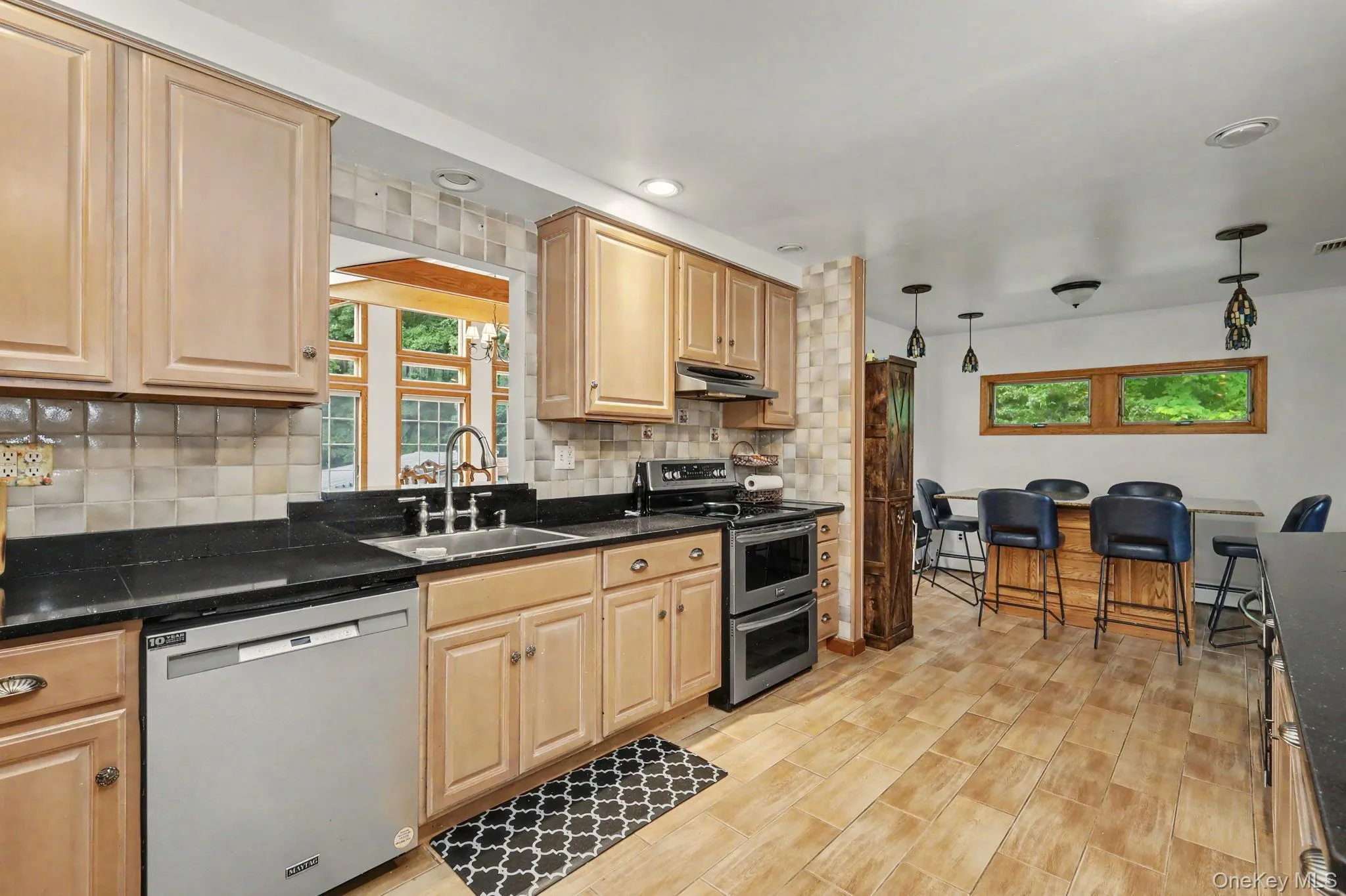 41 Fenwood Road, Carmel, NY, 5 Bedrooms Bedrooms, 11 Rooms Rooms,3 BathroomsBathrooms,Residential,For Rent,Fenwood,0,1040487 41 Fenwood Road, Carmel, NY, 5 Bedrooms Bedrooms, 11 Rooms Rooms,3 BathroomsBathrooms,Residential,For Rent,Fenwood,0,1040487