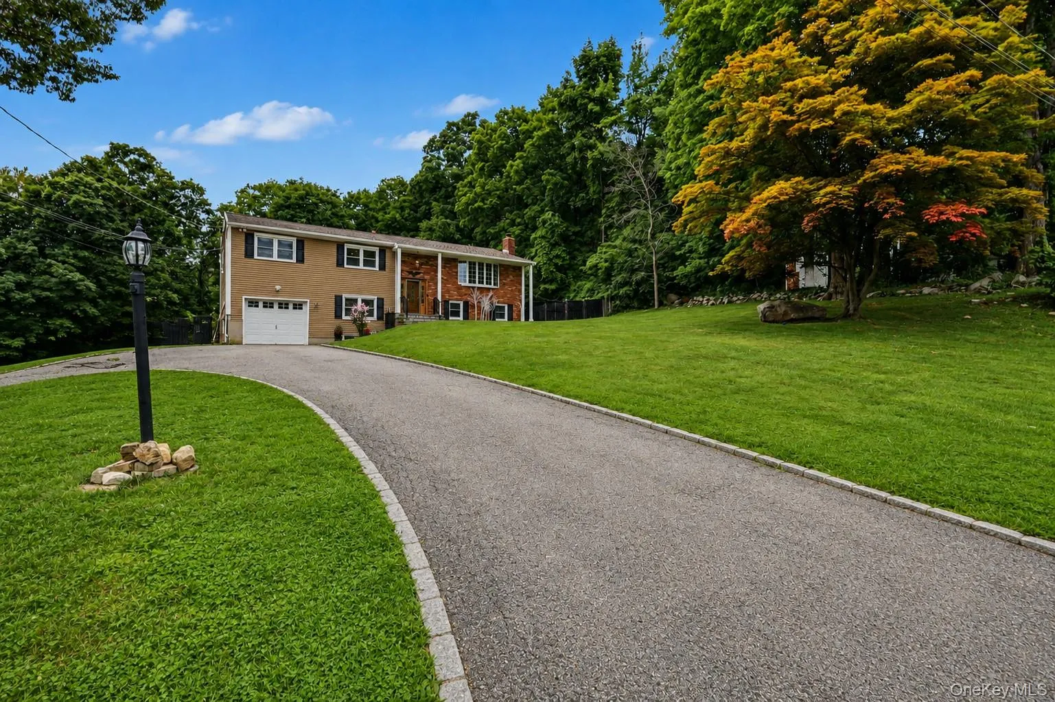 41 Fenwood Road, Carmel, NY, 5 Bedrooms Bedrooms, 11 Rooms Rooms,3 BathroomsBathrooms,Residential,For Rent,Fenwood,0,1040487 41 Fenwood Road, Carmel, NY, 5 Bedrooms Bedrooms, 11 Rooms Rooms,3 BathroomsBathrooms,Residential,For Rent,Fenwood,0,1040487