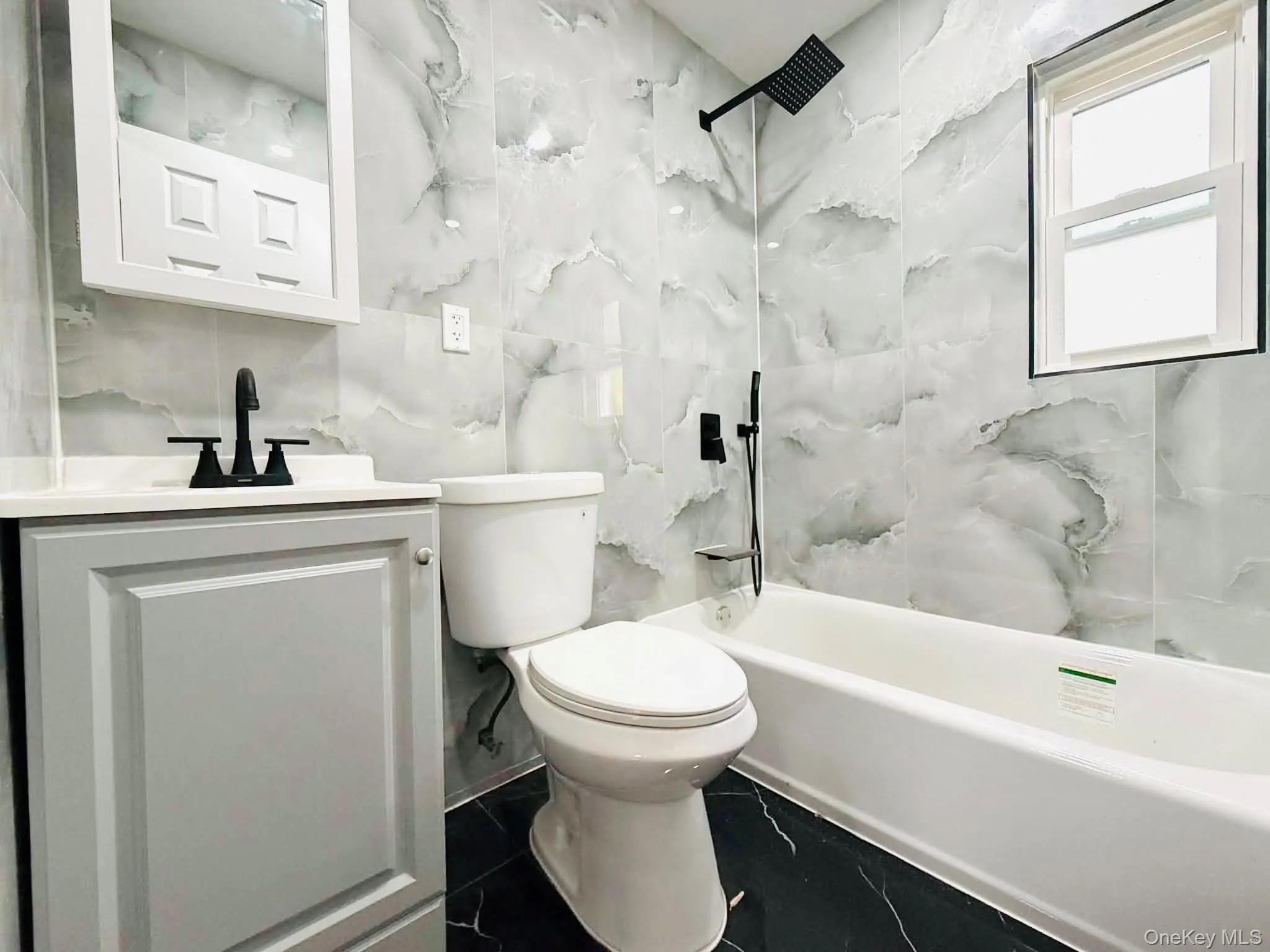 2938 Bouck Avenue, New York, NY, 3 Bedrooms Bedrooms, 8 Rooms Rooms,3 BathroomsBathrooms,Residential,For Rent,Bouck,0,1040489 2938 Bouck Avenue, New York, NY, 3 Bedrooms Bedrooms, 8 Rooms Rooms,3 BathroomsBathrooms,Residential,For Rent,Bouck,0,1040489