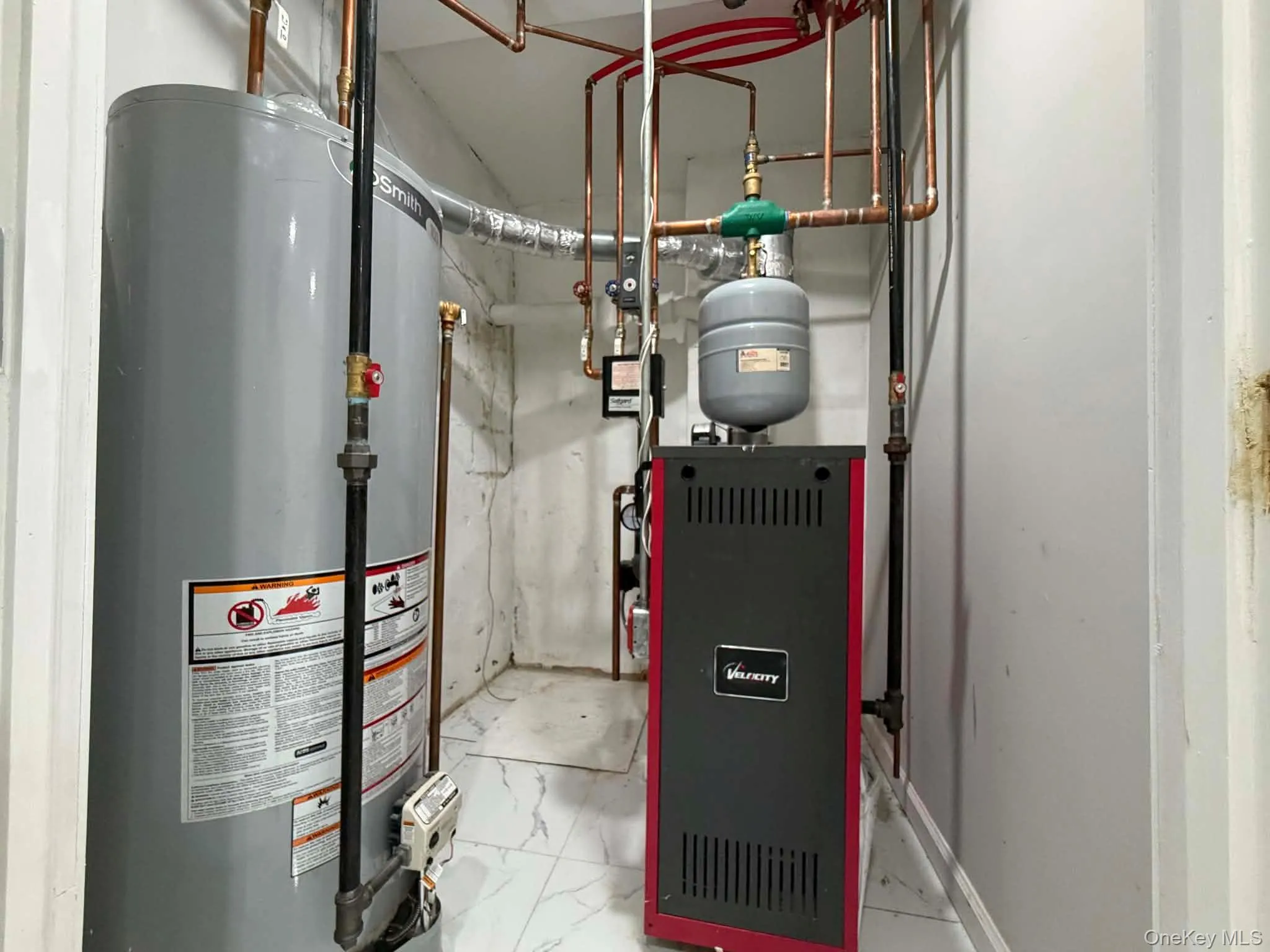 2938 Bouck Avenue, New York, NY, 3 Bedrooms Bedrooms, 8 Rooms Rooms,3 BathroomsBathrooms,Residential,For Rent,Bouck,0,1040489 2938 Bouck Avenue, New York, NY, 3 Bedrooms Bedrooms, 8 Rooms Rooms,3 BathroomsBathrooms,Residential,For Rent,Bouck,0,1040489