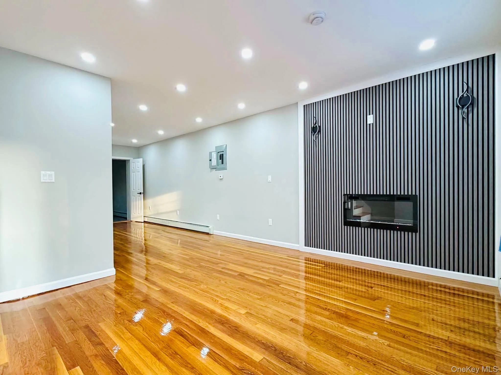 2938 Bouck Avenue, New York, NY, 3 Bedrooms Bedrooms, 8 Rooms Rooms,3 BathroomsBathrooms,Residential,For Rent,Bouck,0,1040489 2938 Bouck Avenue, New York, NY, 3 Bedrooms Bedrooms, 8 Rooms Rooms,3 BathroomsBathrooms,Residential,For Rent,Bouck,0,1040489