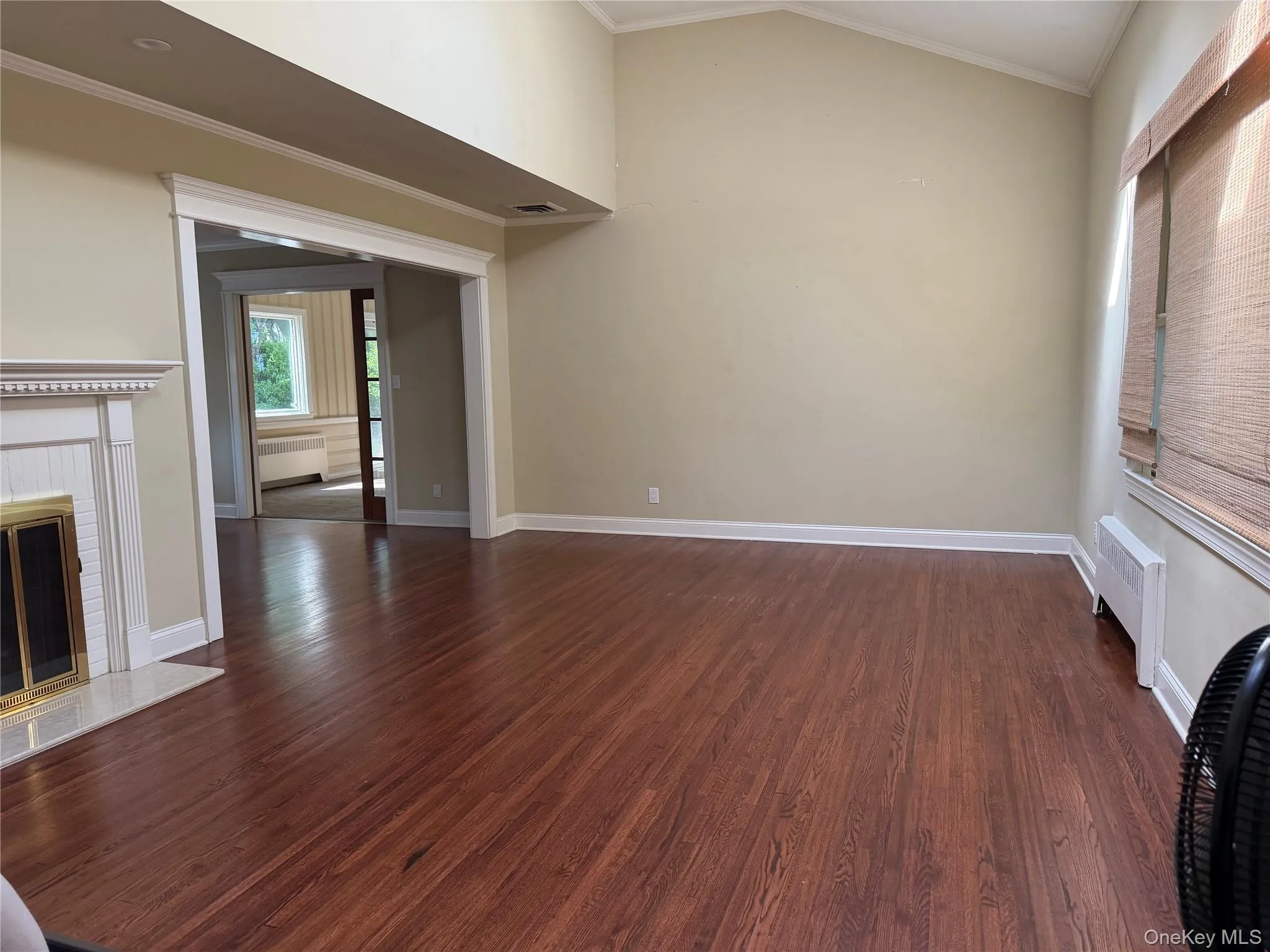 60 Oaktree Lane, North Hempstead, NY, 4 Bedrooms Bedrooms, 8 Rooms Rooms,3 BathroomsBathrooms,Residential Lease,For Rent,Oaktree,0,1040493 60 Oaktree Lane, North Hempstead, NY, 4 Bedrooms Bedrooms, 8 Rooms Rooms,3 BathroomsBathrooms,Residential Lease,For Rent,Oaktree,0,1040493