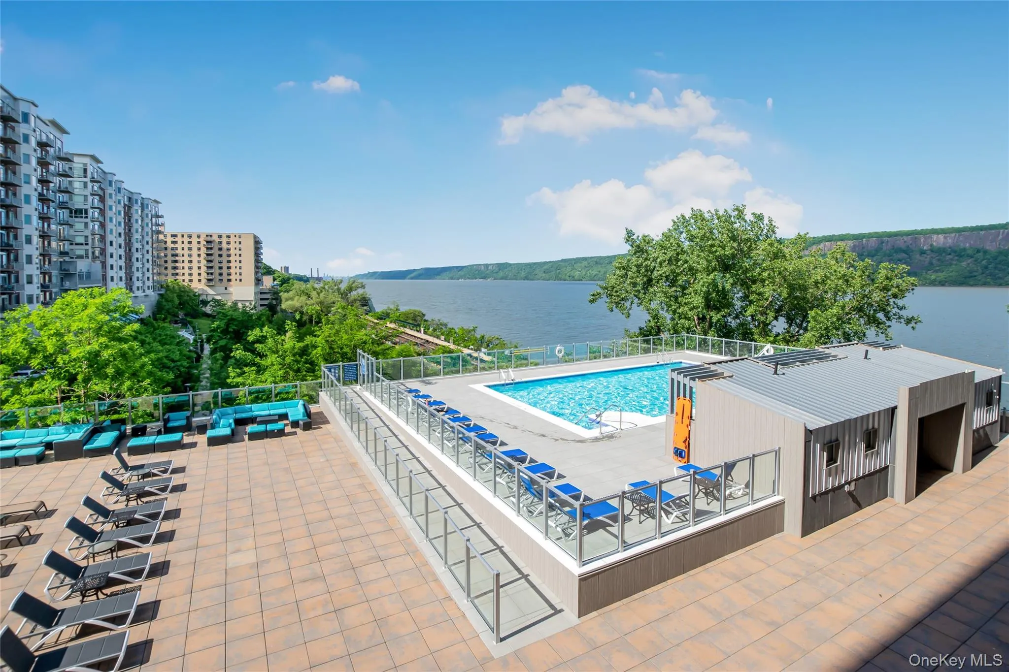 Heated Pool & Patio Deck Heated Pool & Patio Deck