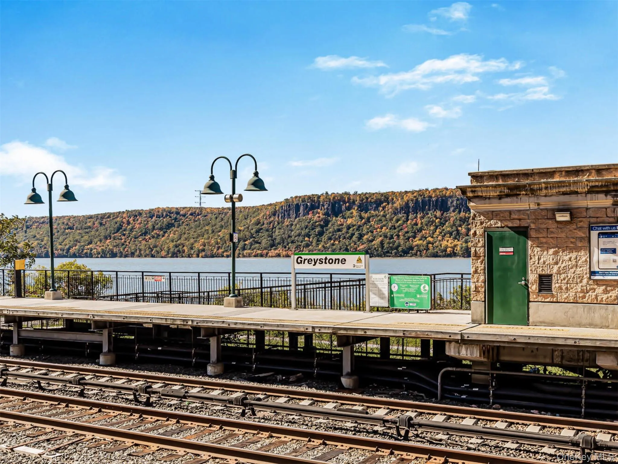 Metro-North Greystone Train Station Metro-North Greystone Train Station