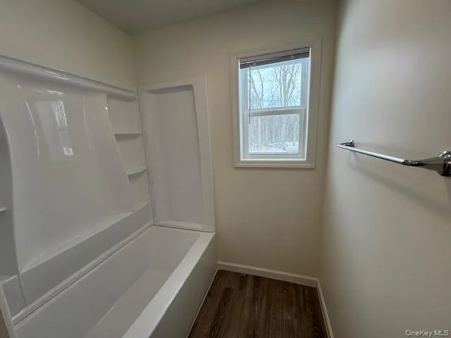 With a tub With a tub
