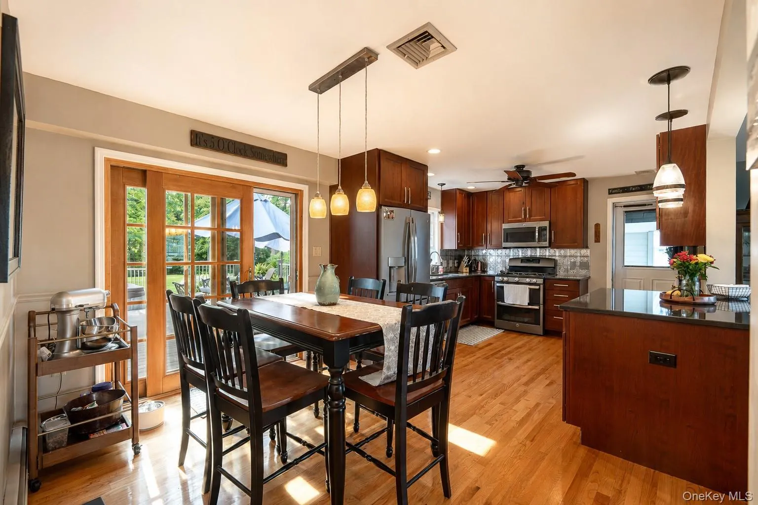 85 Merilina Avenue, Kingston, NY, 3 Bedrooms Bedrooms, 5 Rooms Rooms,2 BathroomsBathrooms,Residential,For Rent,Merilina,0,1040503 85 Merilina Avenue, Kingston, NY, 3 Bedrooms Bedrooms, 5 Rooms Rooms,2 BathroomsBathrooms,Residential,For Rent,Merilina,0,1040503