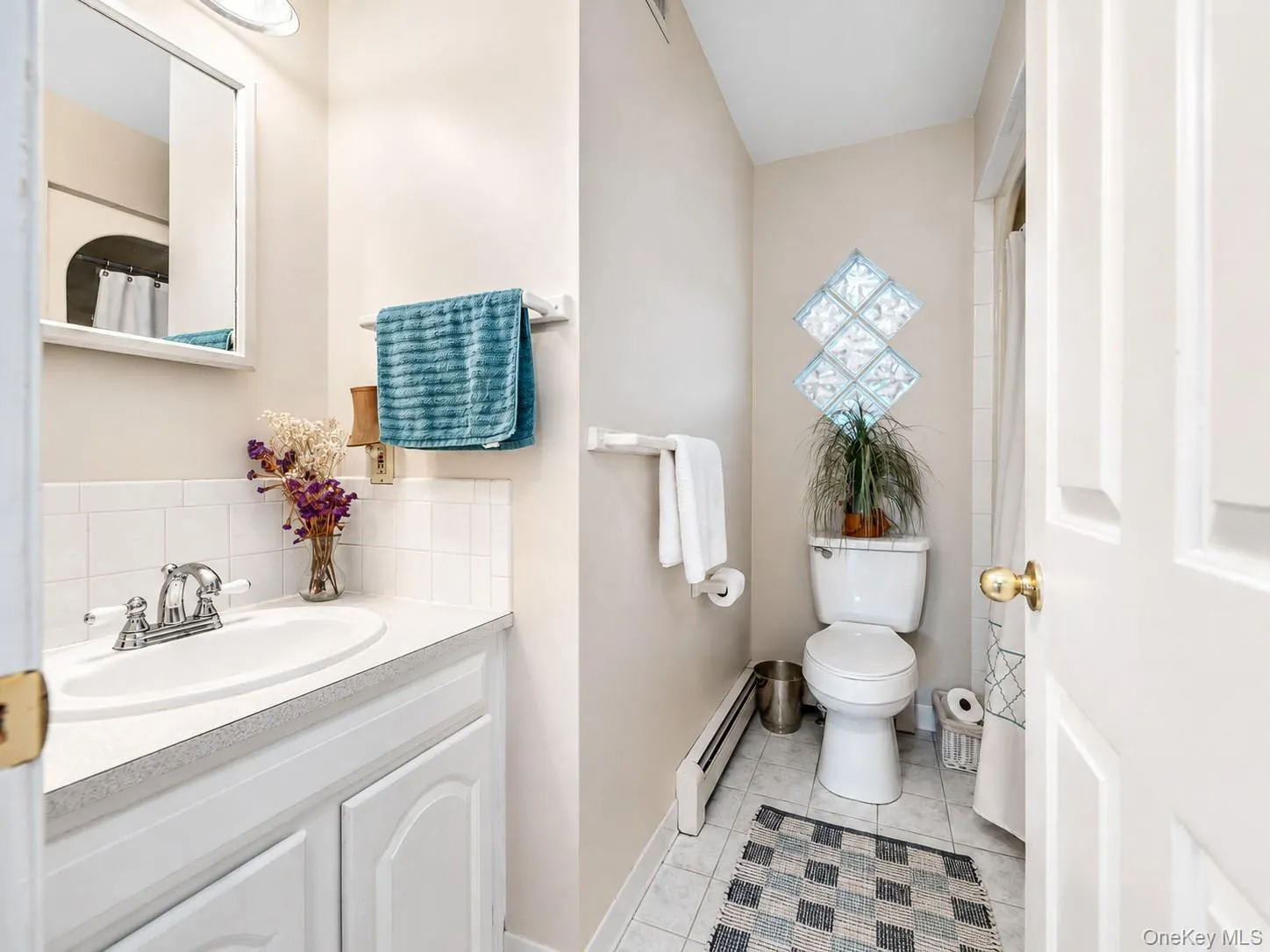 85 Merilina Avenue, Kingston, NY, 3 Bedrooms Bedrooms, 5 Rooms Rooms,2 BathroomsBathrooms,Residential,For Rent,Merilina,0,1040503 85 Merilina Avenue, Kingston, NY, 3 Bedrooms Bedrooms, 5 Rooms Rooms,2 BathroomsBathrooms,Residential,For Rent,Merilina,0,1040503