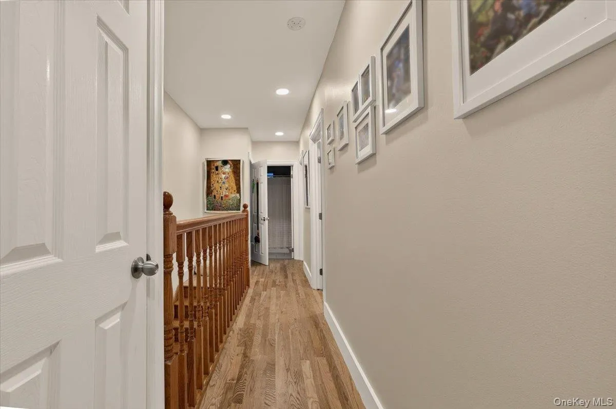 244-37 89th Avenue, New York, NY, 3 Bedrooms Bedrooms, 8 Rooms Rooms,1 BathroomBathrooms,Residential,For Rent,89th,0,1040510 244-37 89th Avenue, New York, NY, 3 Bedrooms Bedrooms, 8 Rooms Rooms,1 BathroomBathrooms,Residential,For Rent,89th,0,1040510