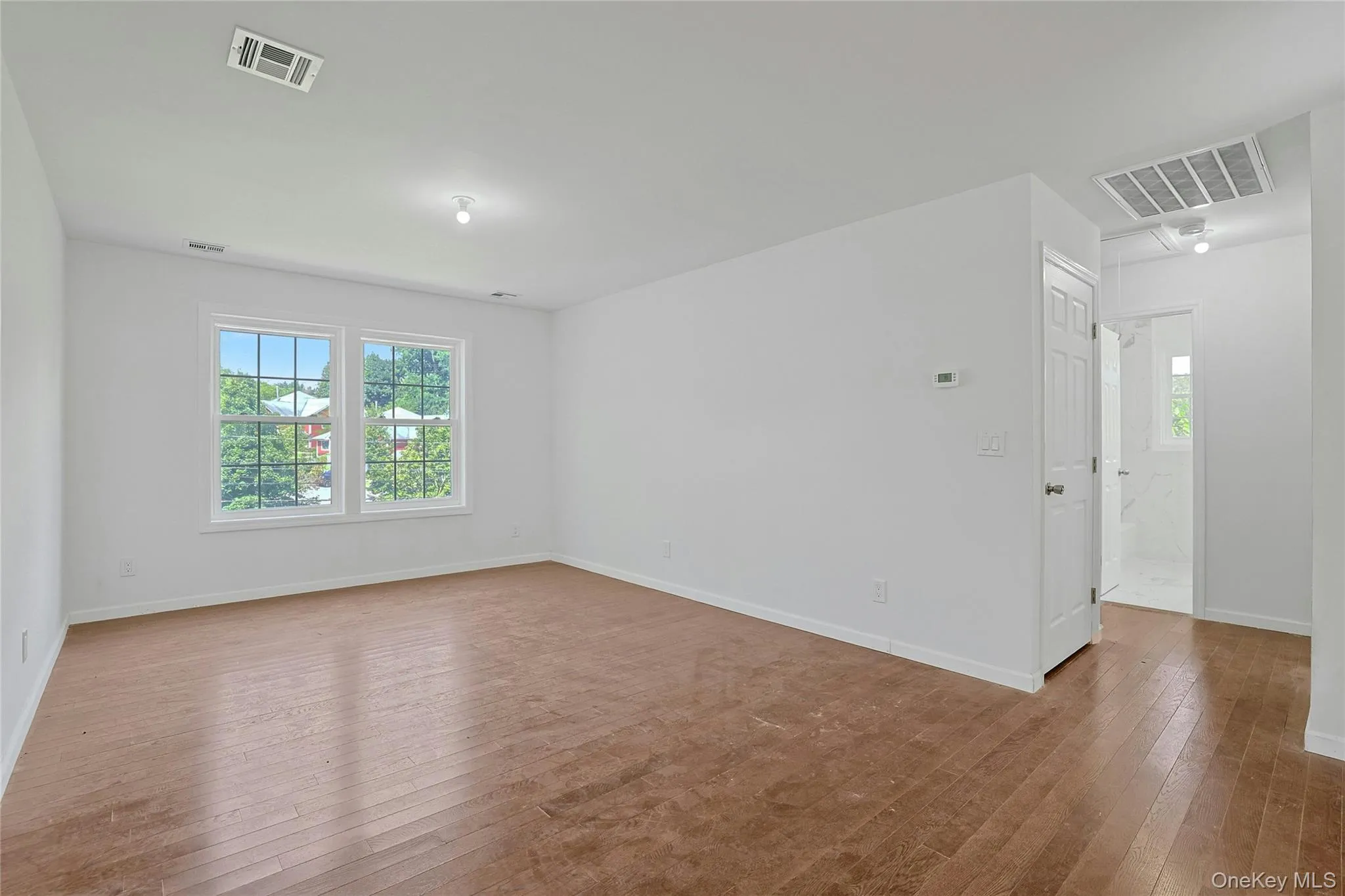 15 Waldron Avenue, Clarkstown, NY, 7 Bedrooms Bedrooms, 10 Rooms Rooms,5 BathroomsBathrooms,Residential Lease,For Rent,Waldron,0,1040511 15 Waldron Avenue, Clarkstown, NY, 7 Bedrooms Bedrooms, 10 Rooms Rooms,5 BathroomsBathrooms,Residential Lease,For Rent,Waldron,0,1040511