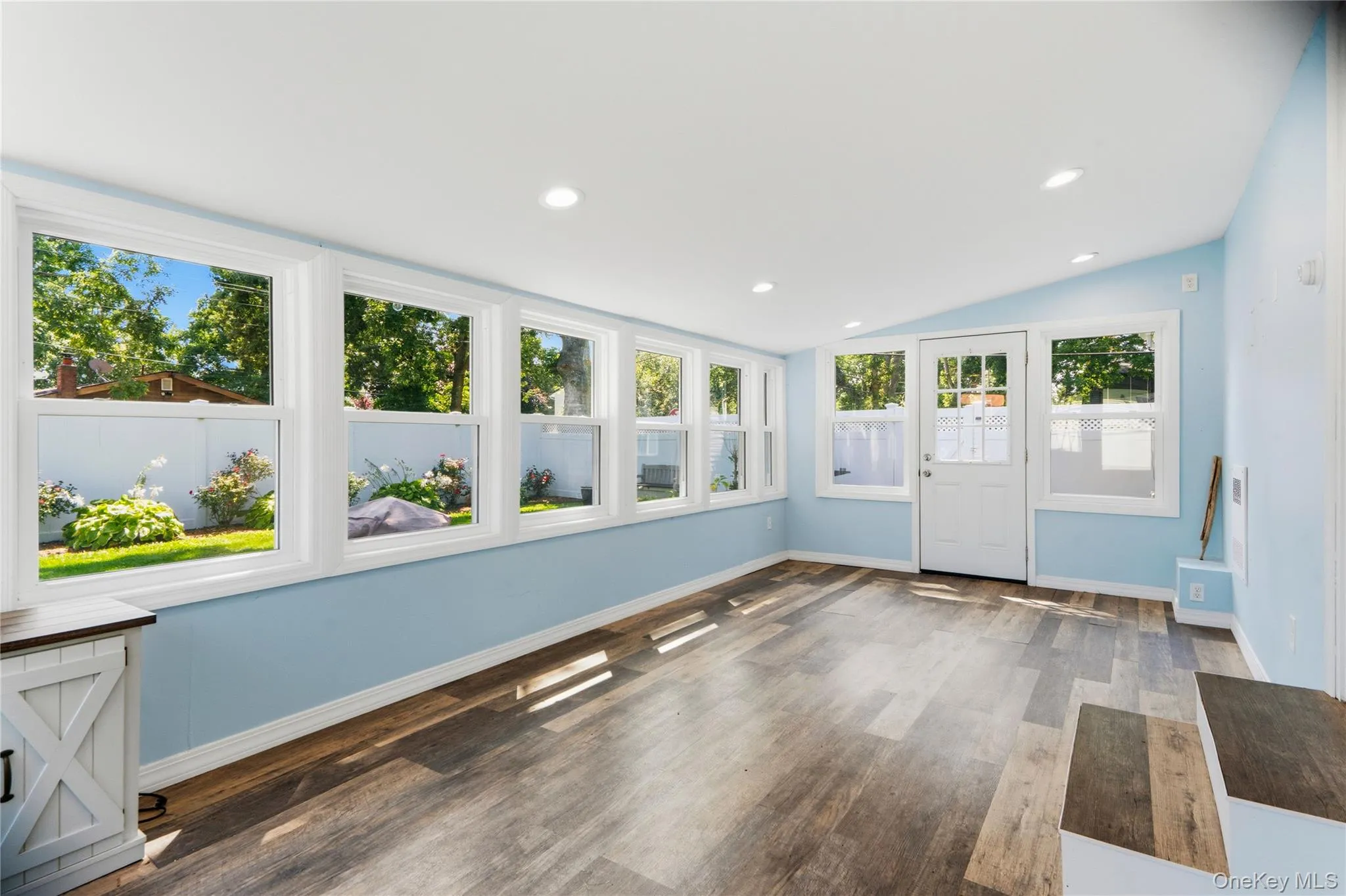 91 Spruce Avenue, Islip, NY, 4 Bedrooms Bedrooms, 8 Rooms Rooms,2 BathroomsBathrooms,Residential,For Rent,Spruce,0,1040513 91 Spruce Avenue, Islip, NY, 4 Bedrooms Bedrooms, 8 Rooms Rooms,2 BathroomsBathrooms,Residential,For Rent,Spruce,0,1040513