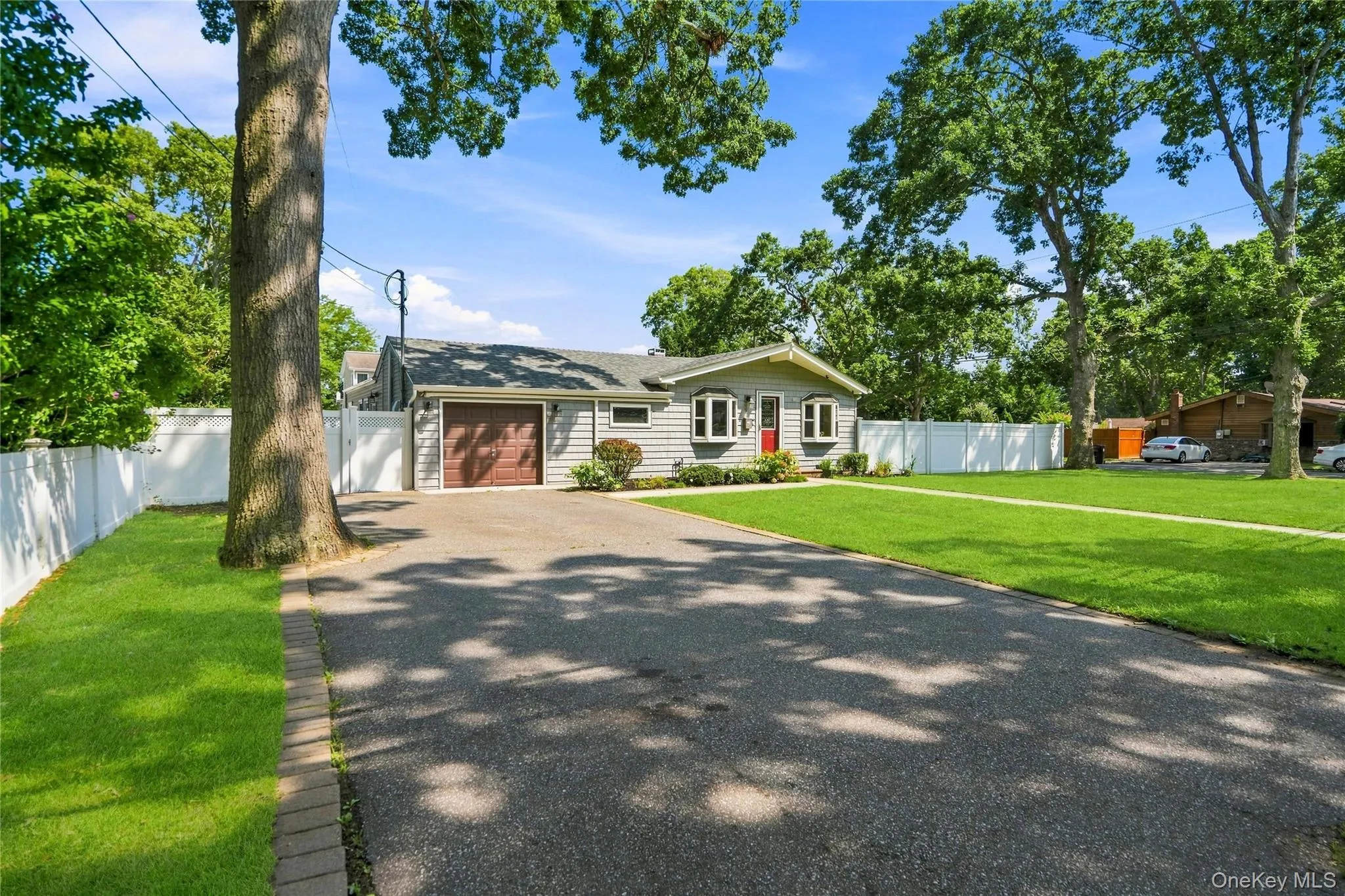 91 Spruce Avenue, Islip, NY, 4 Bedrooms Bedrooms, 8 Rooms Rooms,2 BathroomsBathrooms,Residential,For Rent,Spruce,0,1040513 91 Spruce Avenue, Islip, NY, 4 Bedrooms Bedrooms, 8 Rooms Rooms,2 BathroomsBathrooms,Residential,For Rent,Spruce,0,1040513