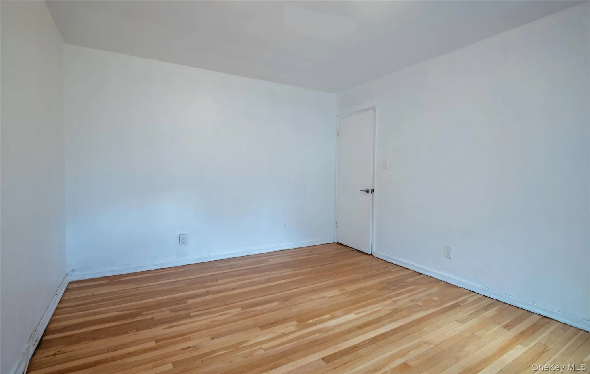 225-24 Manor Road, New York, NY, 2 Bedrooms Bedrooms, 4 Rooms Rooms,1 BathroomBathrooms,Residential,For Rent,Manor,0,1040514 225-24 Manor Road, New York, NY, 2 Bedrooms Bedrooms, 4 Rooms Rooms,1 BathroomBathrooms,Residential,For Rent,Manor,0,1040514