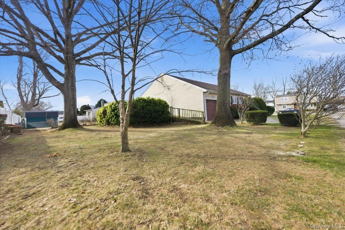 2 Mc Leod Street, Oyster Bay, NY, 3 Bedrooms Bedrooms, 7 Rooms Rooms,1 BathroomBathrooms,Residential,For Rent,Mc Leod,0,1040516 2 Mc Leod Street, Oyster Bay, NY, 3 Bedrooms Bedrooms, 7 Rooms Rooms,1 BathroomBathrooms,Residential,For Rent,Mc Leod,0,1040516