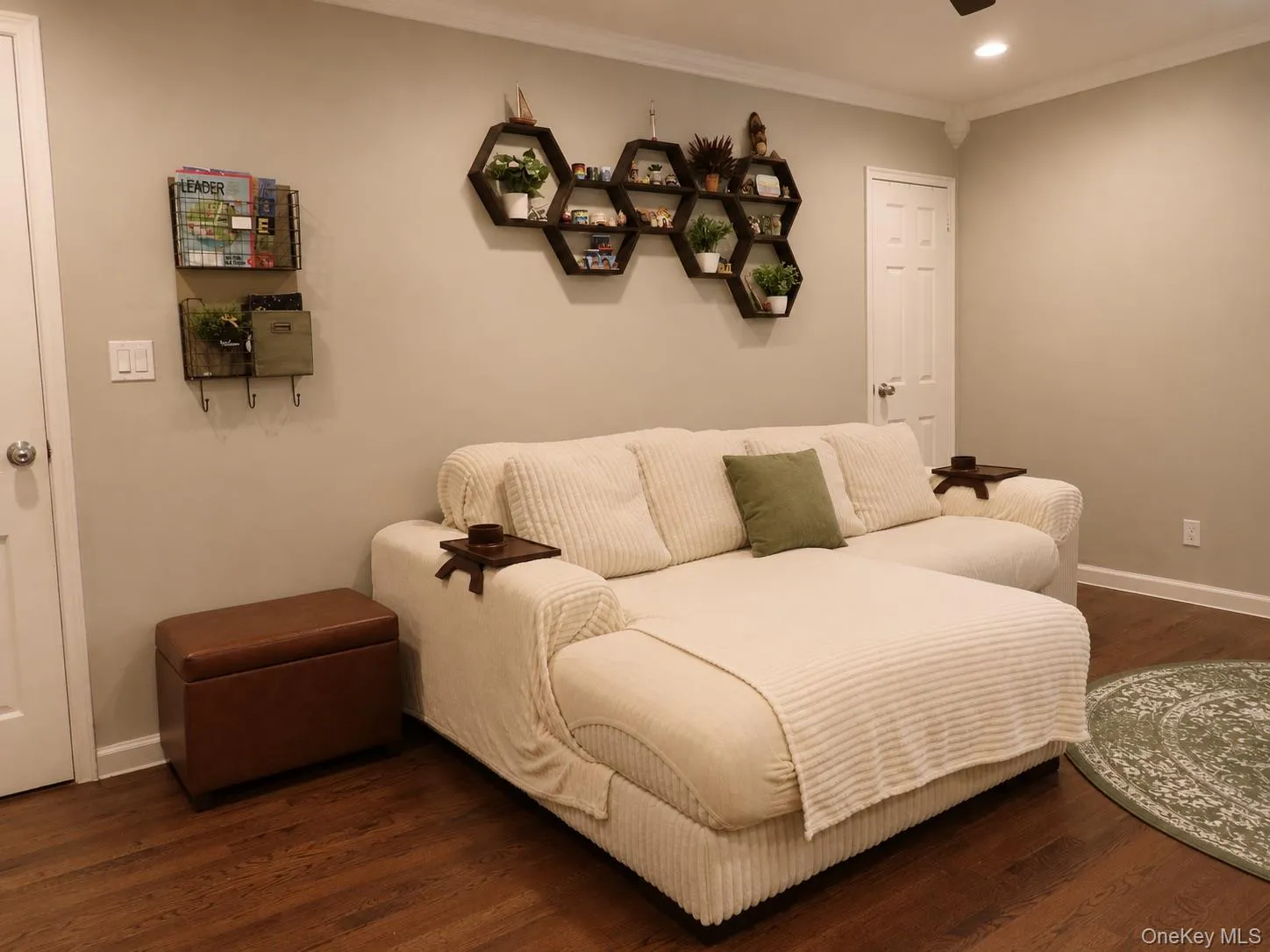 219 Rumsey Road, Yonkers, NY, 1 Bedroom Bedrooms, 3 Rooms Rooms,1 BathroomBathrooms,Residential,For Rent,Rumsey,0,1040520 219 Rumsey Road, Yonkers, NY, 1 Bedroom Bedrooms, 3 Rooms Rooms,1 BathroomBathrooms,Residential,For Rent,Rumsey,0,1040520