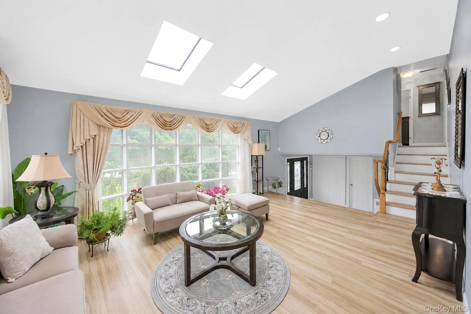 49 Village Drive, Oyster Bay, NY, 4 Bedrooms Bedrooms, 10 Rooms Rooms,3 BathroomsBathrooms,Residential,For Rent,Village,0,1040522 49 Village Drive, Oyster Bay, NY, 4 Bedrooms Bedrooms, 10 Rooms Rooms,3 BathroomsBathrooms,Residential,For Rent,Village,0,1040522