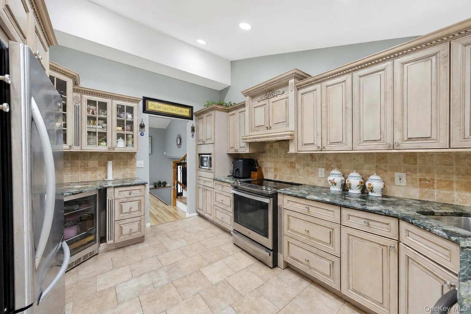 49 Village Drive, Oyster Bay, NY, 4 Bedrooms Bedrooms, 10 Rooms Rooms,3 BathroomsBathrooms,Residential,For Rent,Village,0,1040522 49 Village Drive, Oyster Bay, NY, 4 Bedrooms Bedrooms, 10 Rooms Rooms,3 BathroomsBathrooms,Residential,For Rent,Village,0,1040522