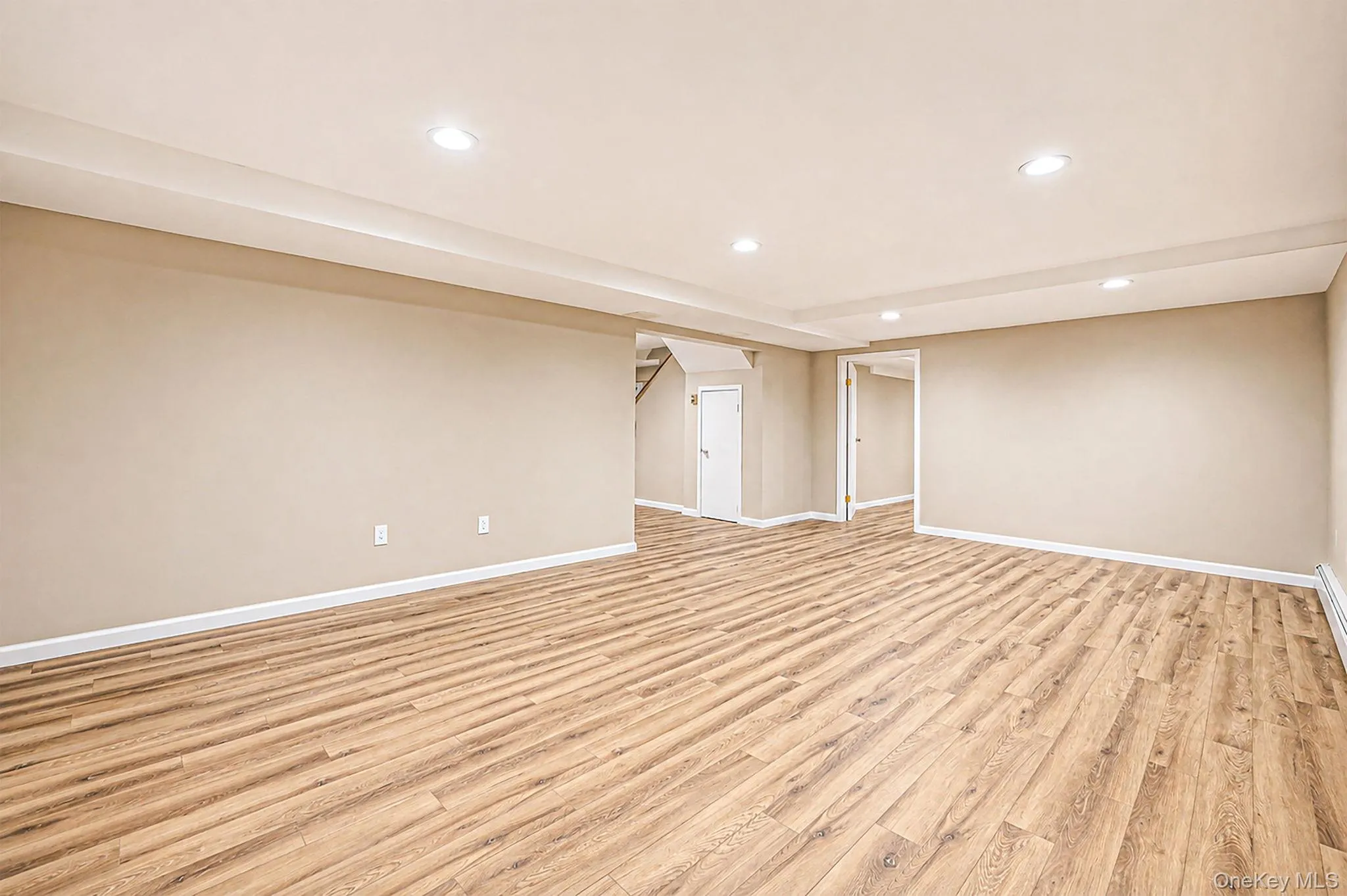 32 Annandale Road, Smithtown, NY, 5 Bedrooms Bedrooms, 12 Rooms Rooms,4 BathroomsBathrooms,Residential,For Rent,Annandale,0,1040526 32 Annandale Road, Smithtown, NY, 5 Bedrooms Bedrooms, 12 Rooms Rooms,4 BathroomsBathrooms,Residential,For Rent,Annandale,0,1040526