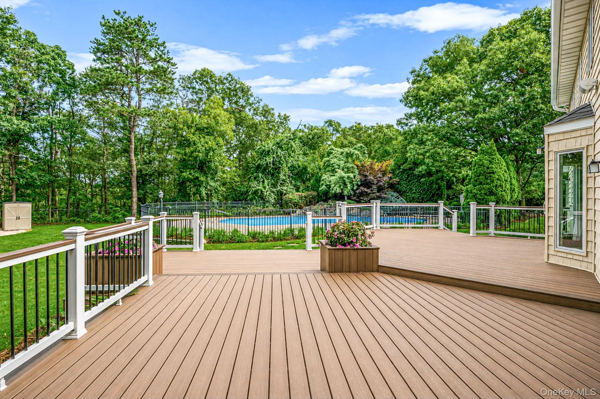 32 Annandale Road, Smithtown, NY, 5 Bedrooms Bedrooms, 12 Rooms Rooms,4 BathroomsBathrooms,Residential,For Rent,Annandale,0,1040526 32 Annandale Road, Smithtown, NY, 5 Bedrooms Bedrooms, 12 Rooms Rooms,4 BathroomsBathrooms,Residential,For Rent,Annandale,0,1040526