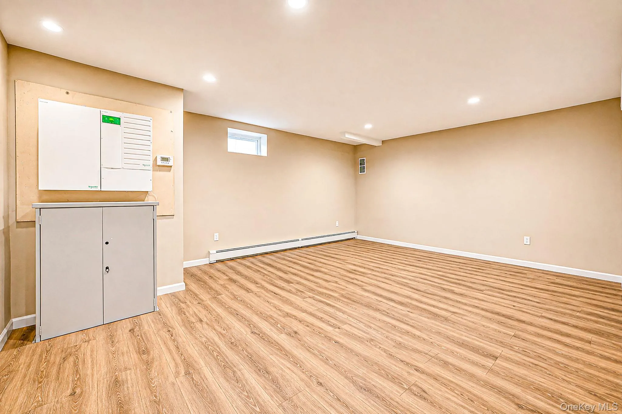 32 Annandale Road, Smithtown, NY, 5 Bedrooms Bedrooms, 12 Rooms Rooms,4 BathroomsBathrooms,Residential,For Rent,Annandale,0,1040526 32 Annandale Road, Smithtown, NY, 5 Bedrooms Bedrooms, 12 Rooms Rooms,4 BathroomsBathrooms,Residential,For Rent,Annandale,0,1040526