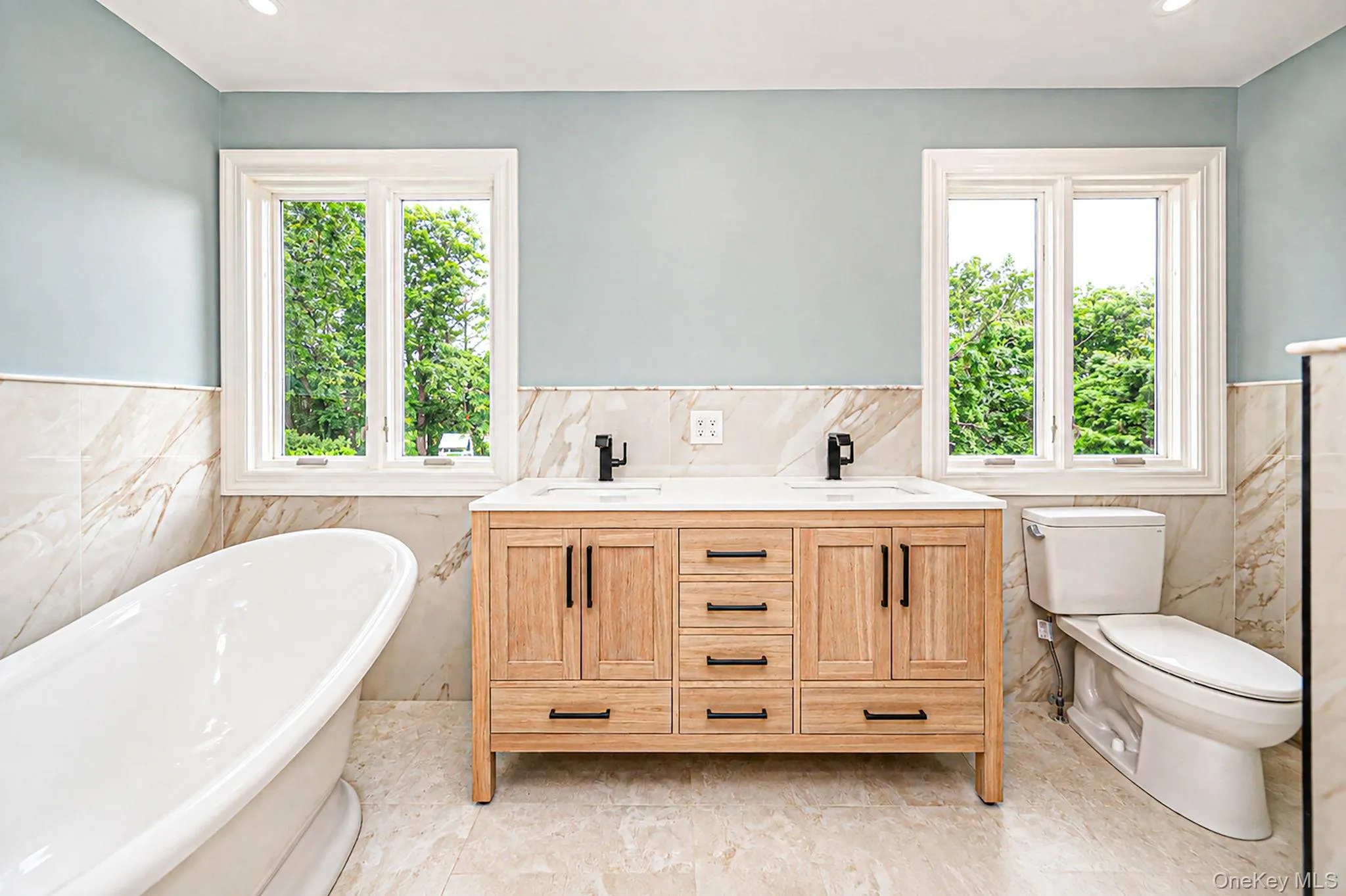 32 Annandale Road, Smithtown, NY, 5 Bedrooms Bedrooms, 12 Rooms Rooms,4 BathroomsBathrooms,Residential,For Rent,Annandale,0,1040526 32 Annandale Road, Smithtown, NY, 5 Bedrooms Bedrooms, 12 Rooms Rooms,4 BathroomsBathrooms,Residential,For Rent,Annandale,0,1040526