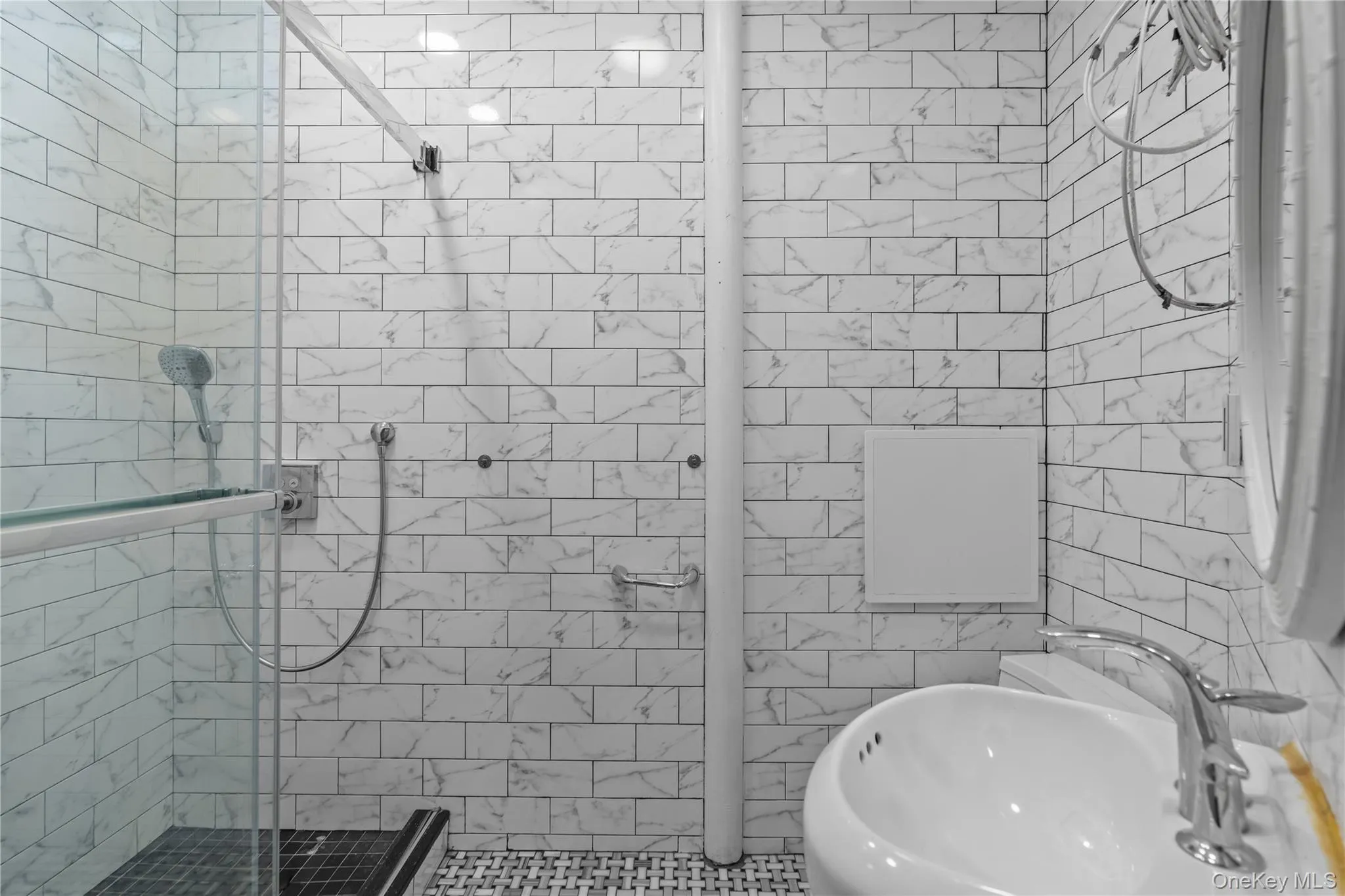 220 116th Street, New York, NY, 2 Bedrooms Bedrooms, 4 Rooms Rooms,1 BathroomBathrooms,Residential Lease,For Rent,116th,0,1040527 220 116th Street, New York, NY, 2 Bedrooms Bedrooms, 4 Rooms Rooms,1 BathroomBathrooms,Residential Lease,For Rent,116th,0,1040527