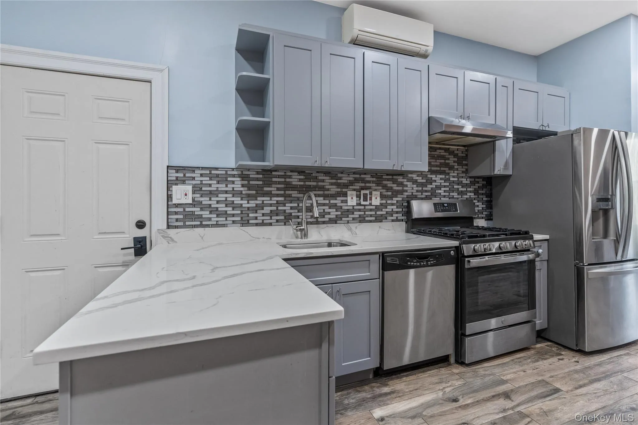 220 116th Street, New York, NY, 2 Bedrooms Bedrooms, 4 Rooms Rooms,1 BathroomBathrooms,Residential Lease,For Rent,116th,0,1040527 220 116th Street, New York, NY, 2 Bedrooms Bedrooms, 4 Rooms Rooms,1 BathroomBathrooms,Residential Lease,For Rent,116th,0,1040527