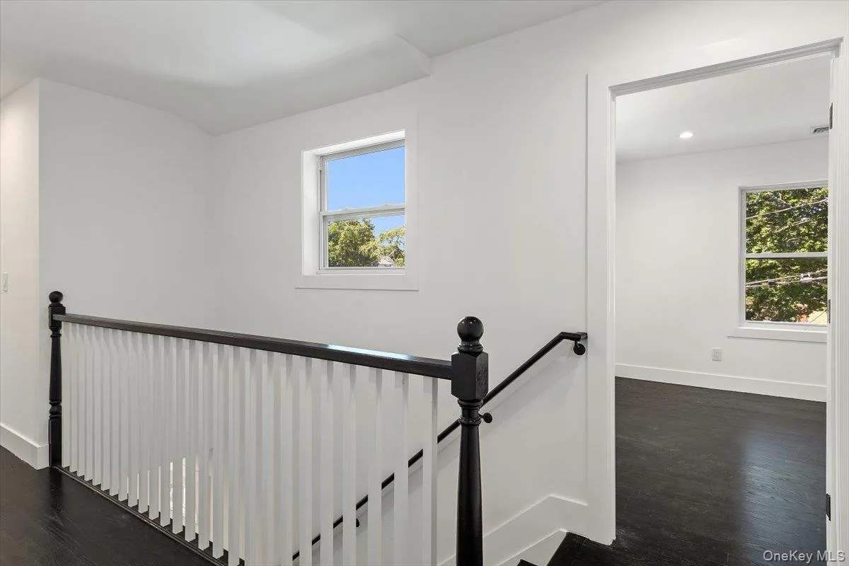 8 Elm Drive, Huntington, NY, 5 Bedrooms Bedrooms, 11 Rooms Rooms,3 BathroomsBathrooms,Residential,For Rent,Elm,0,1040531 8 Elm Drive, Huntington, NY, 5 Bedrooms Bedrooms, 11 Rooms Rooms,3 BathroomsBathrooms,Residential,For Rent,Elm,0,1040531