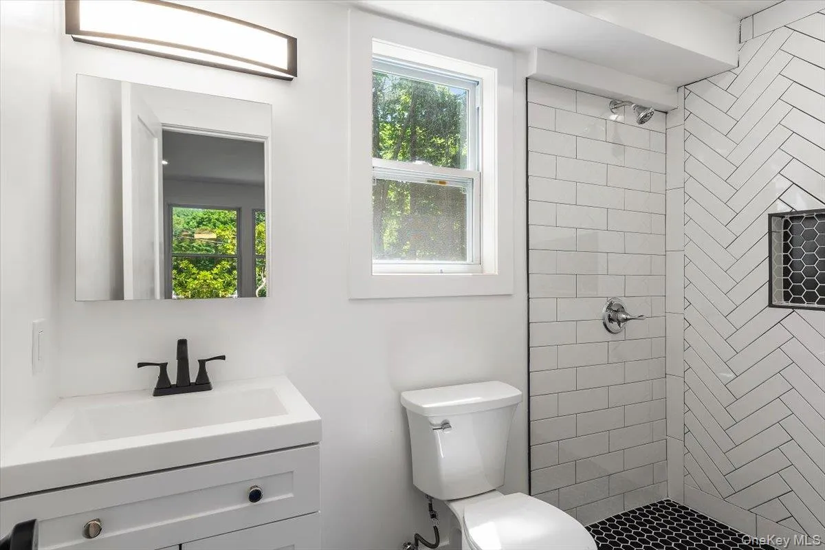 8 Elm Drive, Huntington, NY, 5 Bedrooms Bedrooms, 11 Rooms Rooms,3 BathroomsBathrooms,Residential,For Rent,Elm,0,1040531 8 Elm Drive, Huntington, NY, 5 Bedrooms Bedrooms, 11 Rooms Rooms,3 BathroomsBathrooms,Residential,For Rent,Elm,0,1040531
