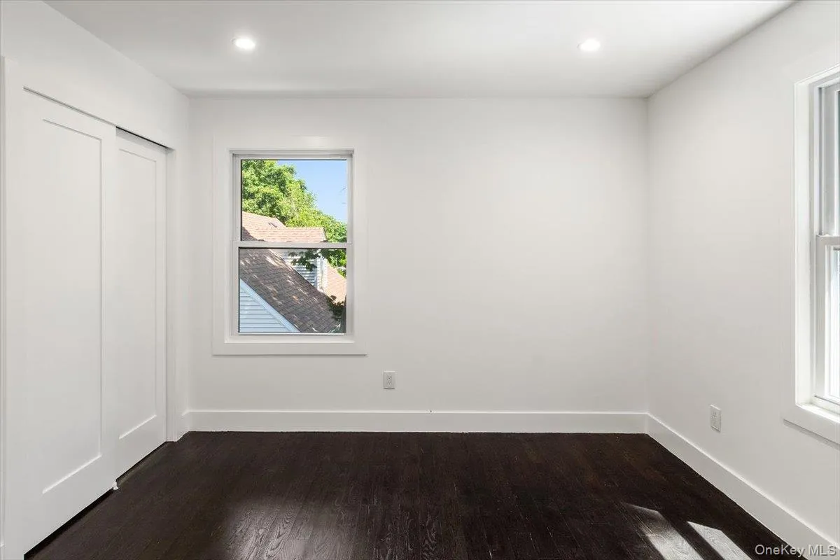 8 Elm Drive, Huntington, NY, 5 Bedrooms Bedrooms, 11 Rooms Rooms,3 BathroomsBathrooms,Residential,For Rent,Elm,0,1040531 8 Elm Drive, Huntington, NY, 5 Bedrooms Bedrooms, 11 Rooms Rooms,3 BathroomsBathrooms,Residential,For Rent,Elm,0,1040531