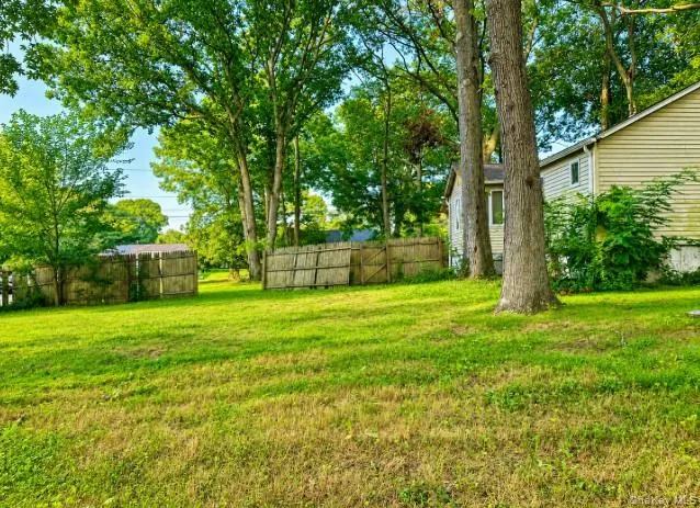 86 Evergreen Drive, Brookhaven, NY, 1 Bedroom Bedrooms, 4 Rooms Rooms,1 BathroomBathrooms,Residential,For Rent,Evergreen,0,1040537 86 Evergreen Drive, Brookhaven, NY, 1 Bedroom Bedrooms, 4 Rooms Rooms,1 BathroomBathrooms,Residential,For Rent,Evergreen,0,1040537