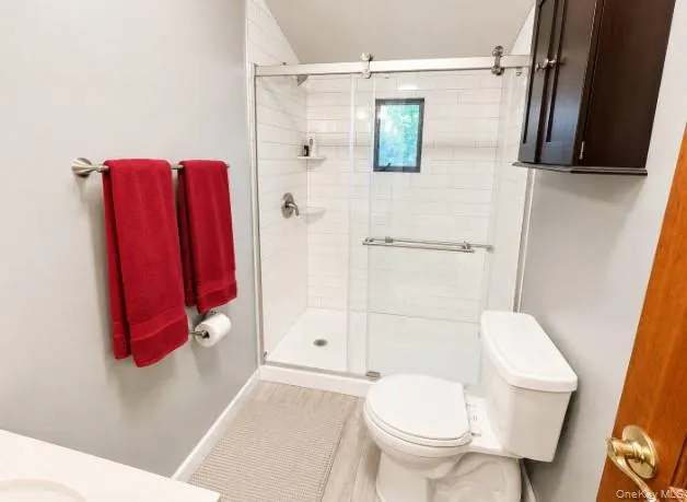 86 Evergreen Drive, Brookhaven, NY, 1 Bedroom Bedrooms, 4 Rooms Rooms,1 BathroomBathrooms,Residential,For Rent,Evergreen,0,1040537 86 Evergreen Drive, Brookhaven, NY, 1 Bedroom Bedrooms, 4 Rooms Rooms,1 BathroomBathrooms,Residential,For Rent,Evergreen,0,1040537