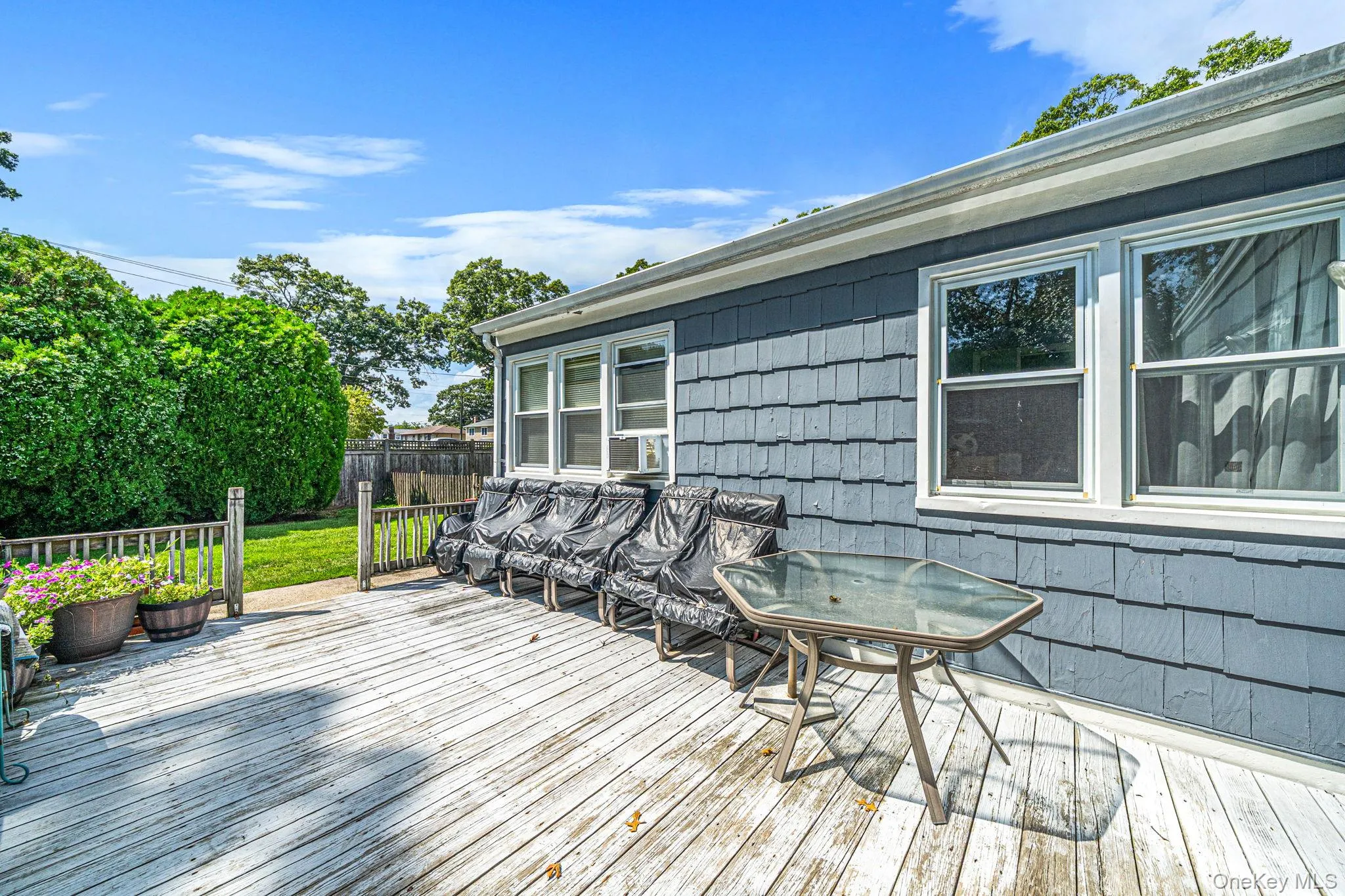92 Parkhill Avenue, Oyster Bay, NY, 3 Bedrooms Bedrooms, 6 Rooms Rooms,1 BathroomBathrooms,Residential,For Rent,Parkhill,0,1040539 92 Parkhill Avenue, Oyster Bay, NY, 3 Bedrooms Bedrooms, 6 Rooms Rooms,1 BathroomBathrooms,Residential,For Rent,Parkhill,0,1040539